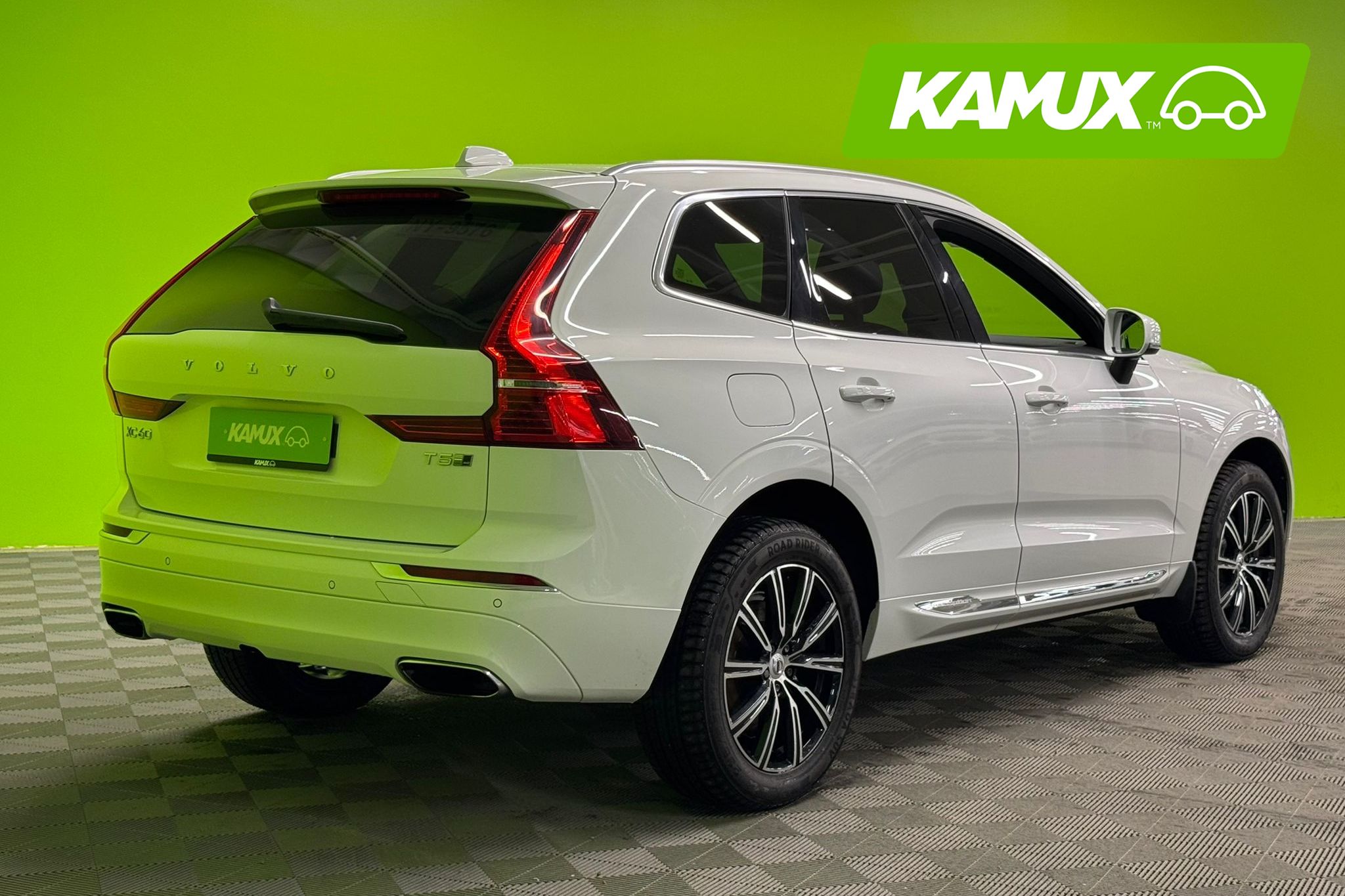 Volvo XC60 2018, kuva 3/23