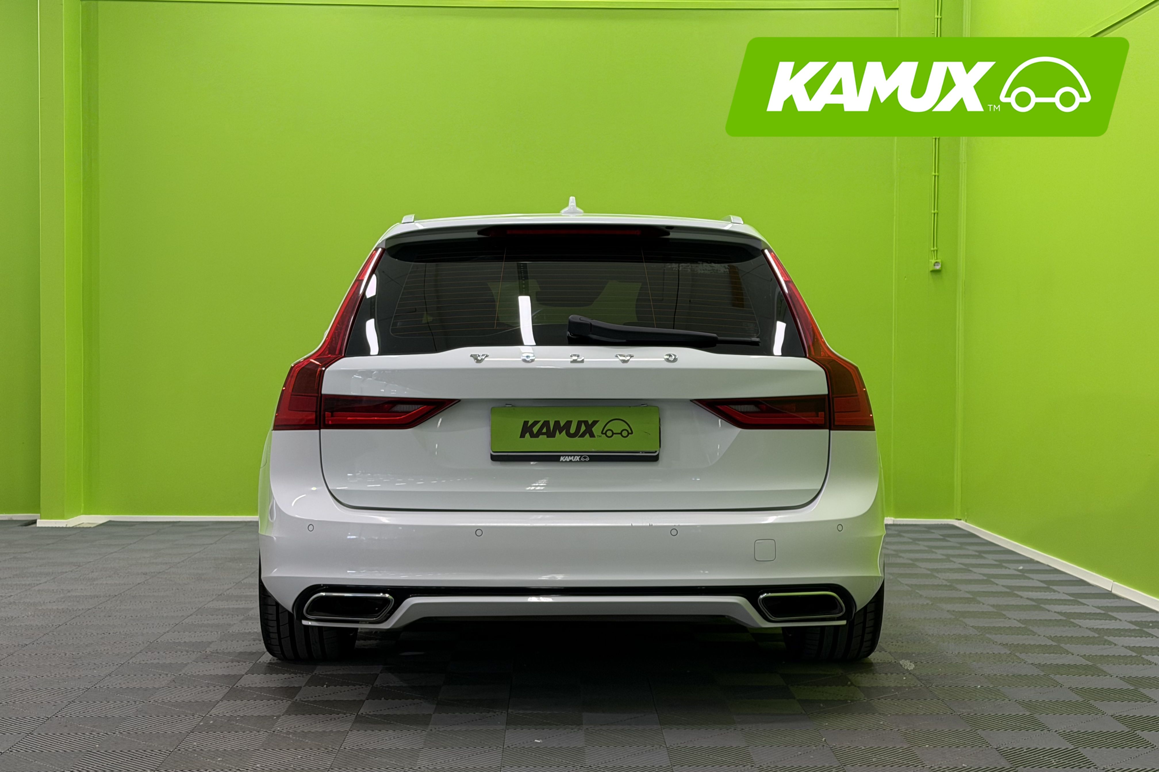 Volvo V90 D4 AWD R-Design aut 2017, kuva 5/28