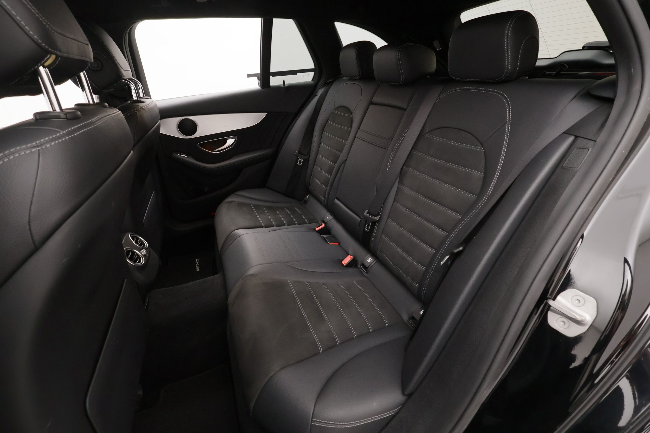 Mercedes-Benz C 2019, kuva 7/25