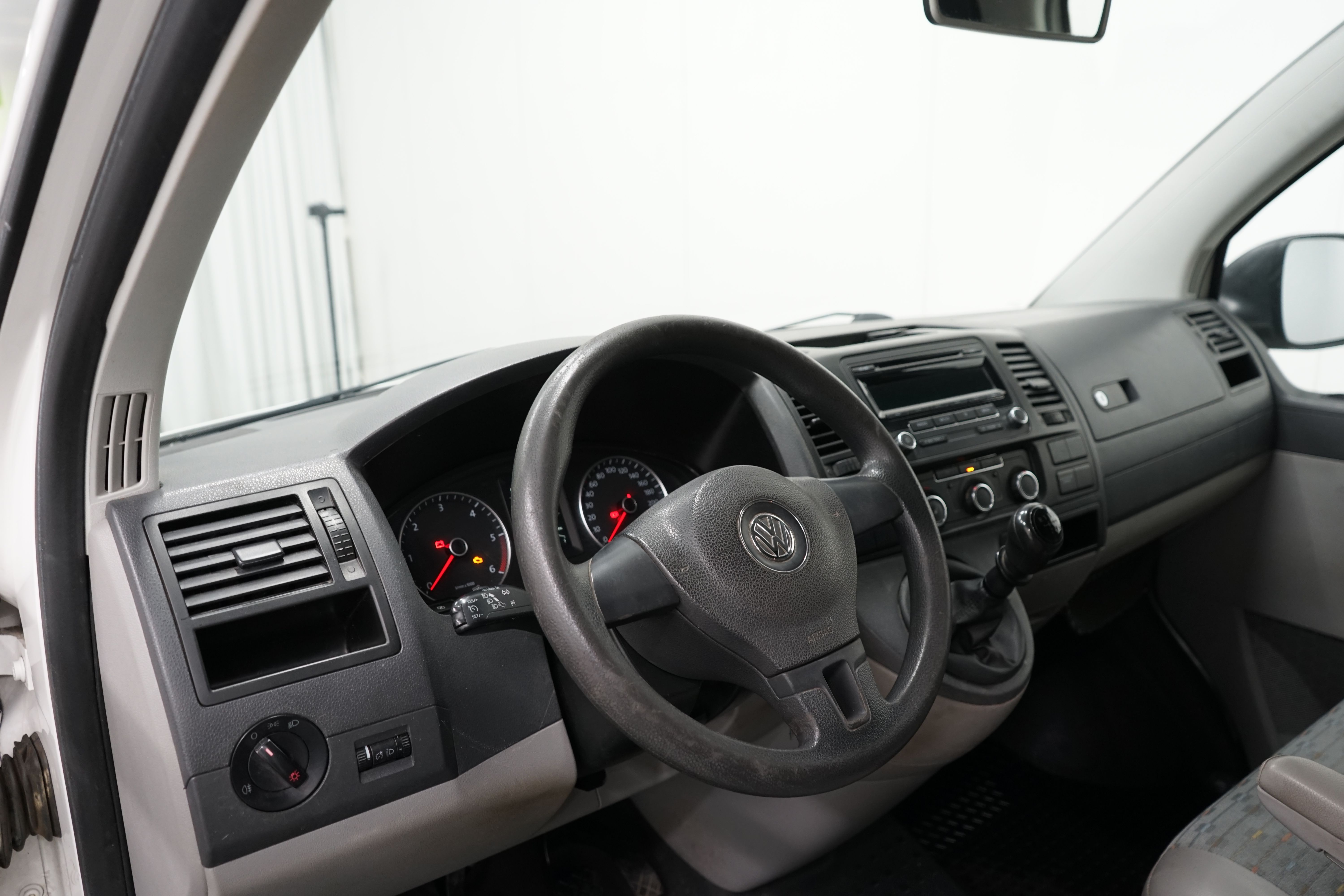 Volkswagen Transporter 2012, kuva 7/16
