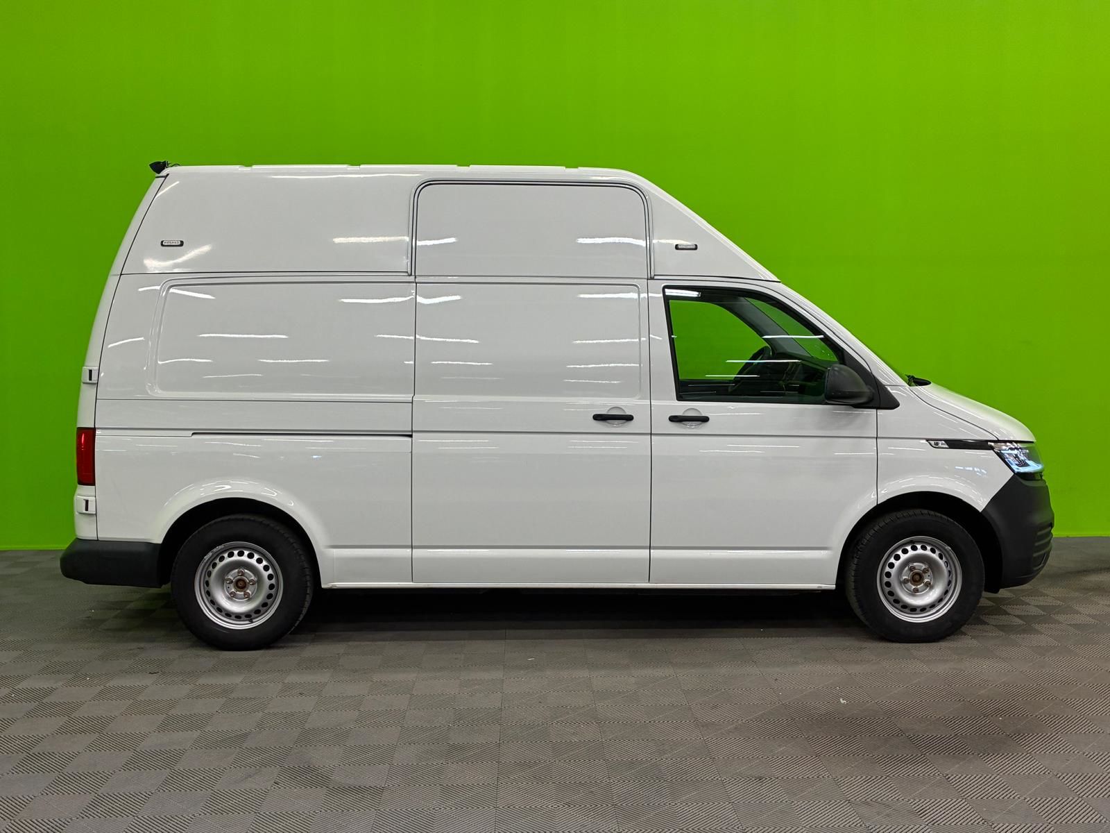 Volkswagen Transporter 2021, kuva 3/16