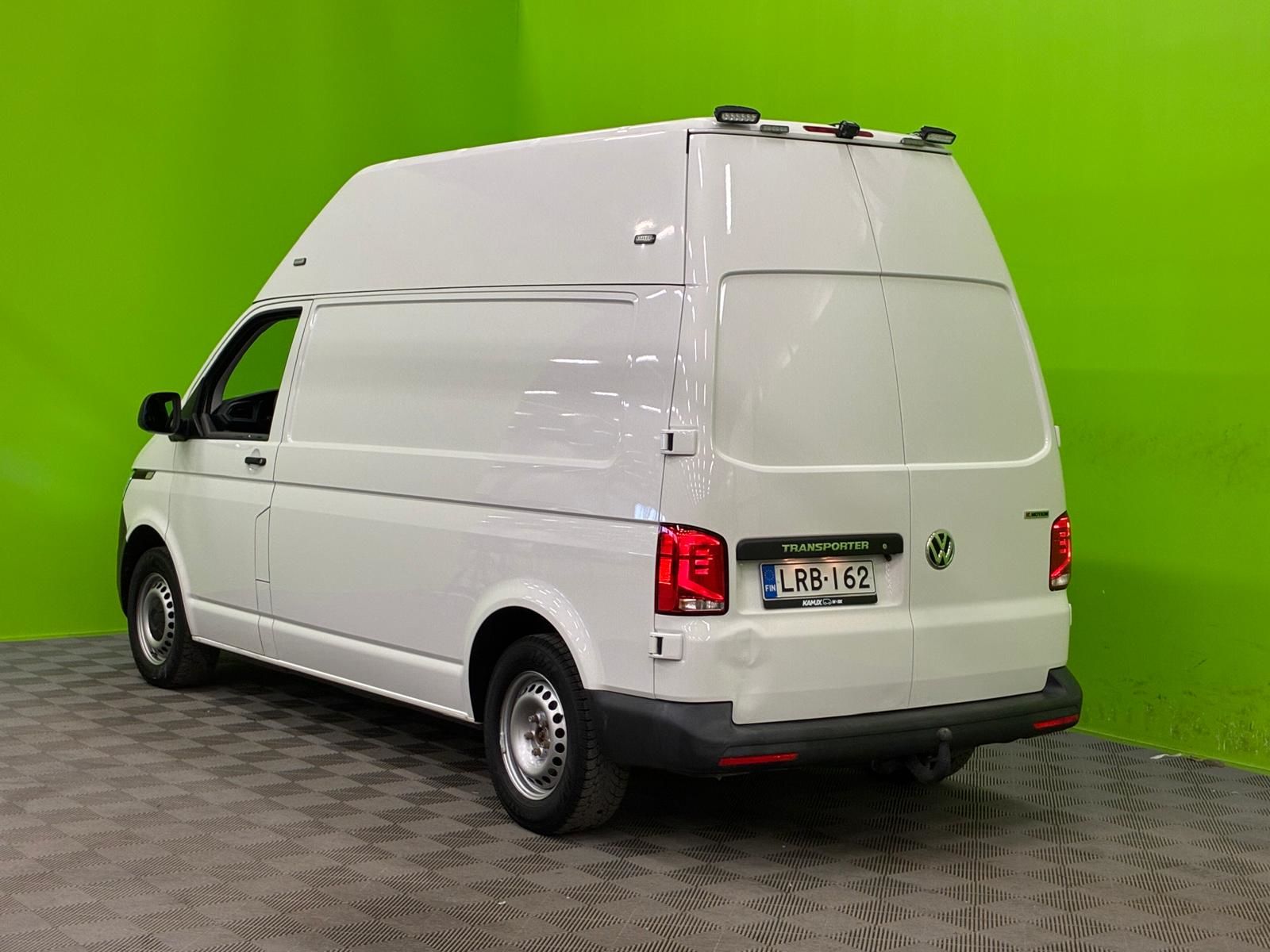 Volkswagen Transporter 2021, kuva 4/16