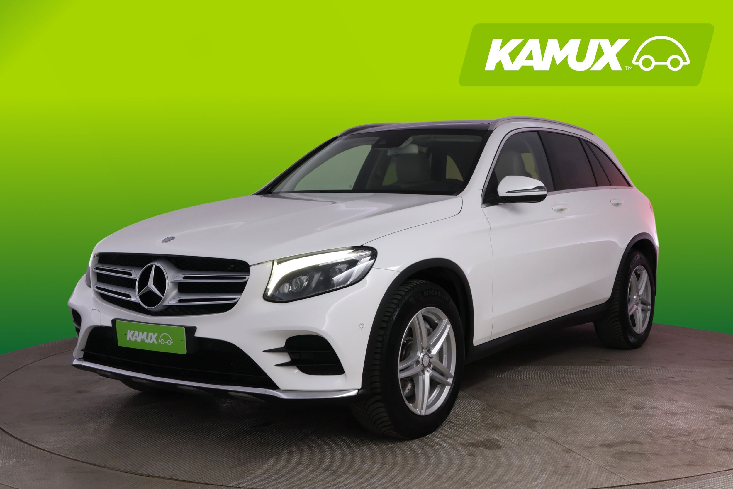 Mercedes-Benz GLC 220 d AMG Line 4Matic 2016, photo 5/27