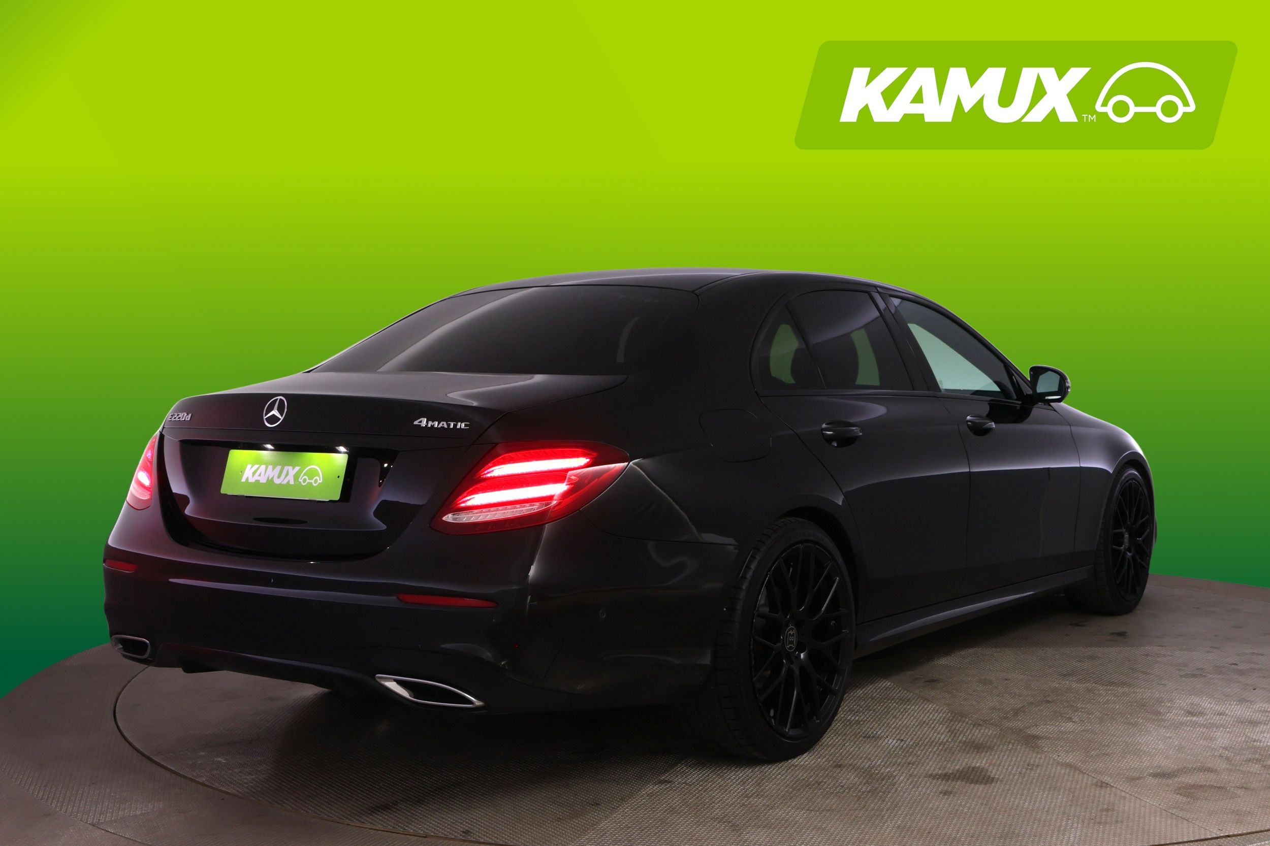 Mercedes-Benz E 220 d 4MATIC Sedan AMG 2017, kuva 3/30