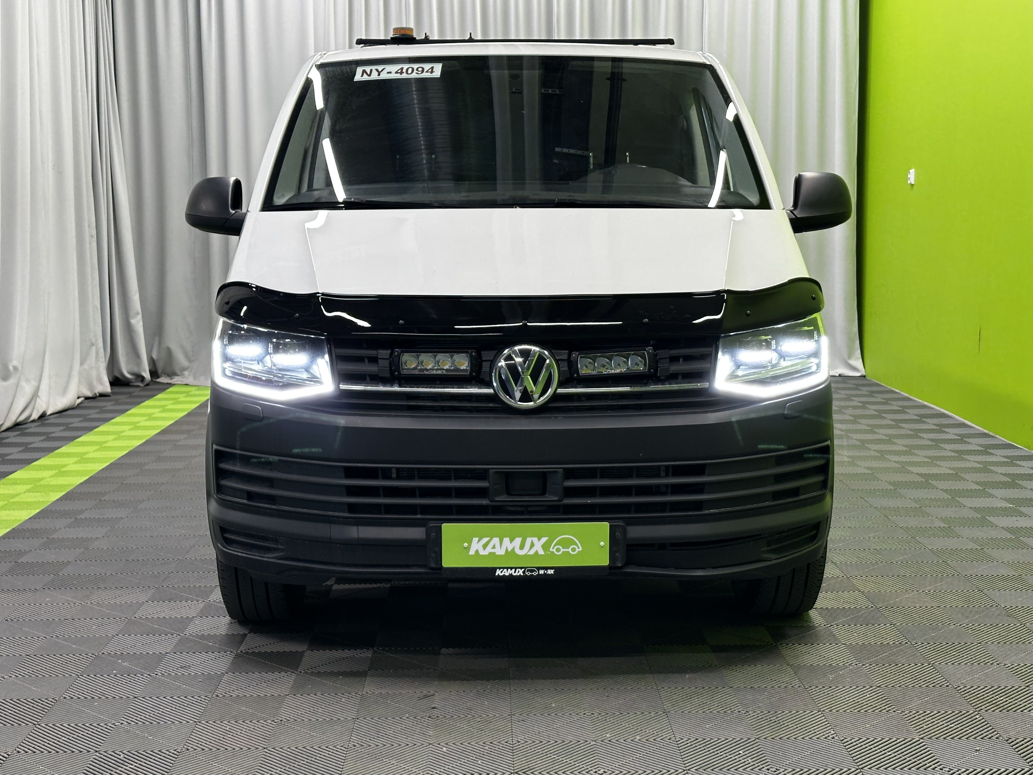 Volkswagen Transporter 2019, kuva 7/17