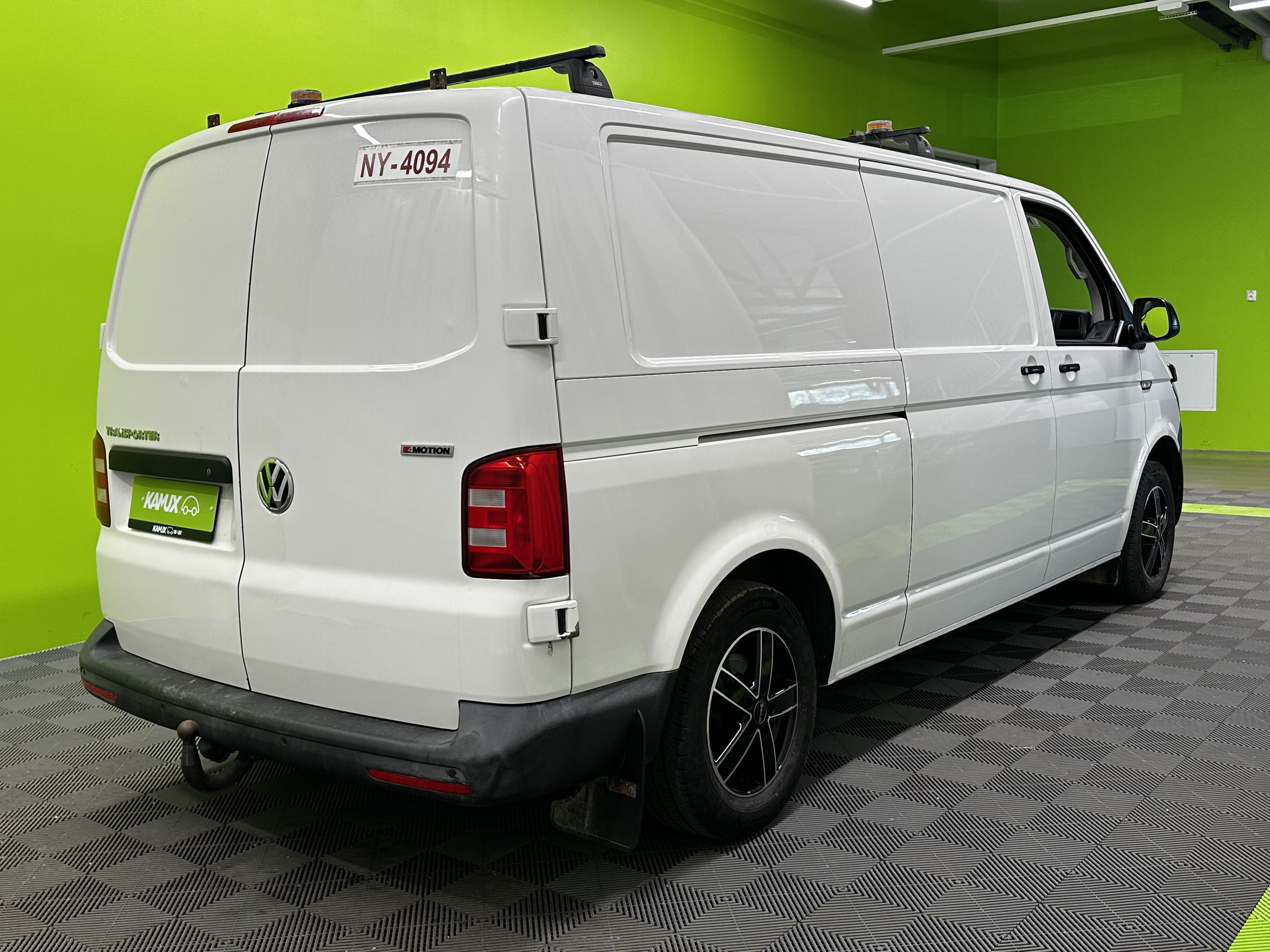 Volkswagen Transporter 2019, kuva 3/17