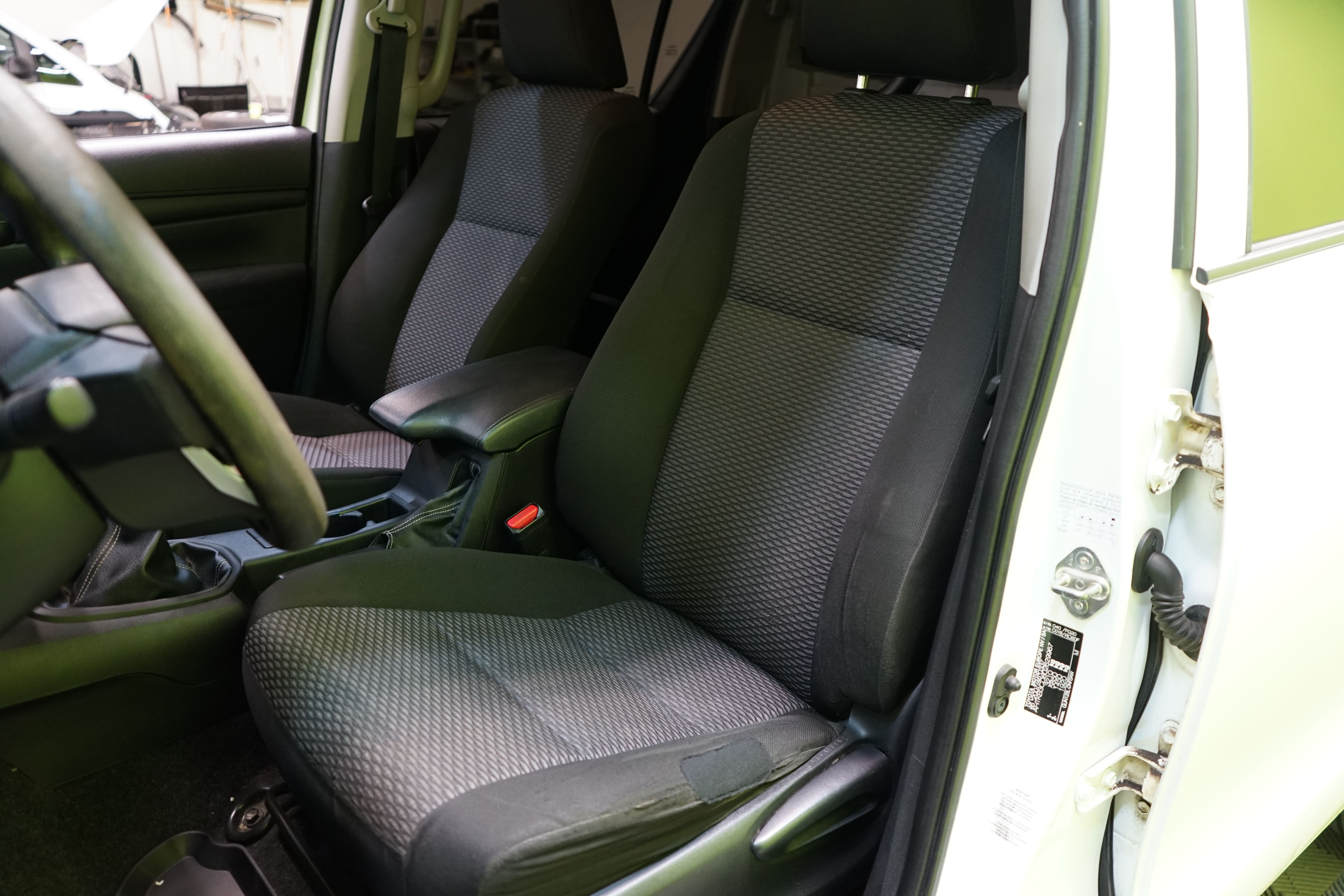 Toyota Hilux Double Cab 2,4 D-4D 150 4WD 2020, kuva 7/23