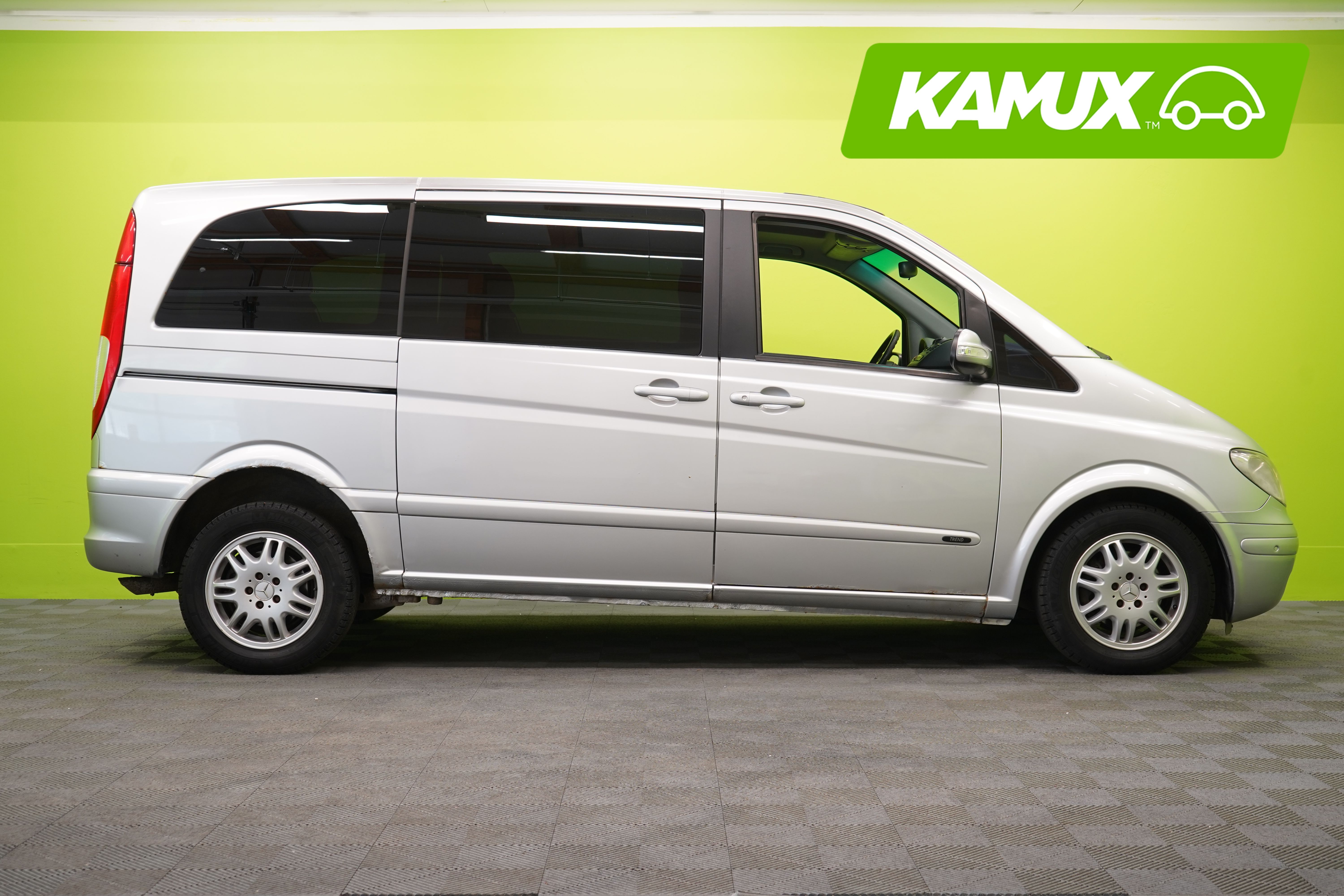 Mercedes-Benz Viano 2005, kuva 2/25