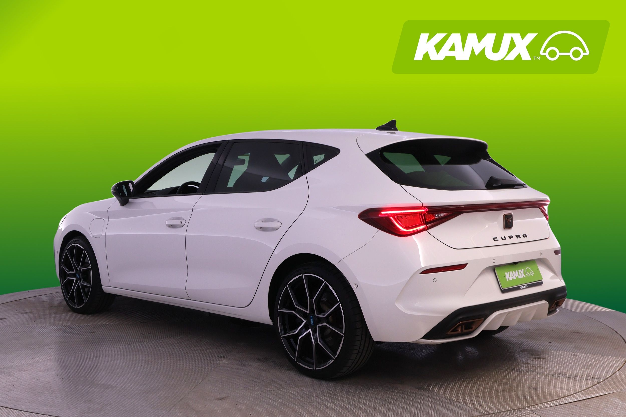 Cupra Leon 1,4 PHEV 180 kW e-HYBRID DSG 2021, kuva 4/23