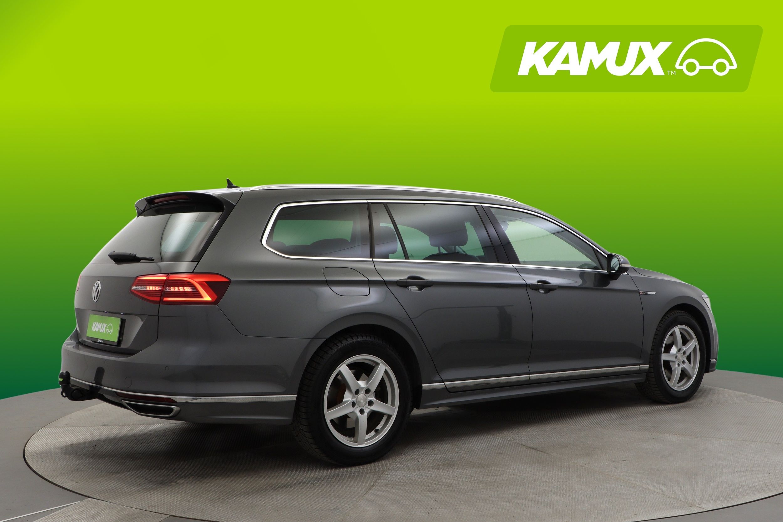 Volkswagen Passat 2016, kuva 2/32