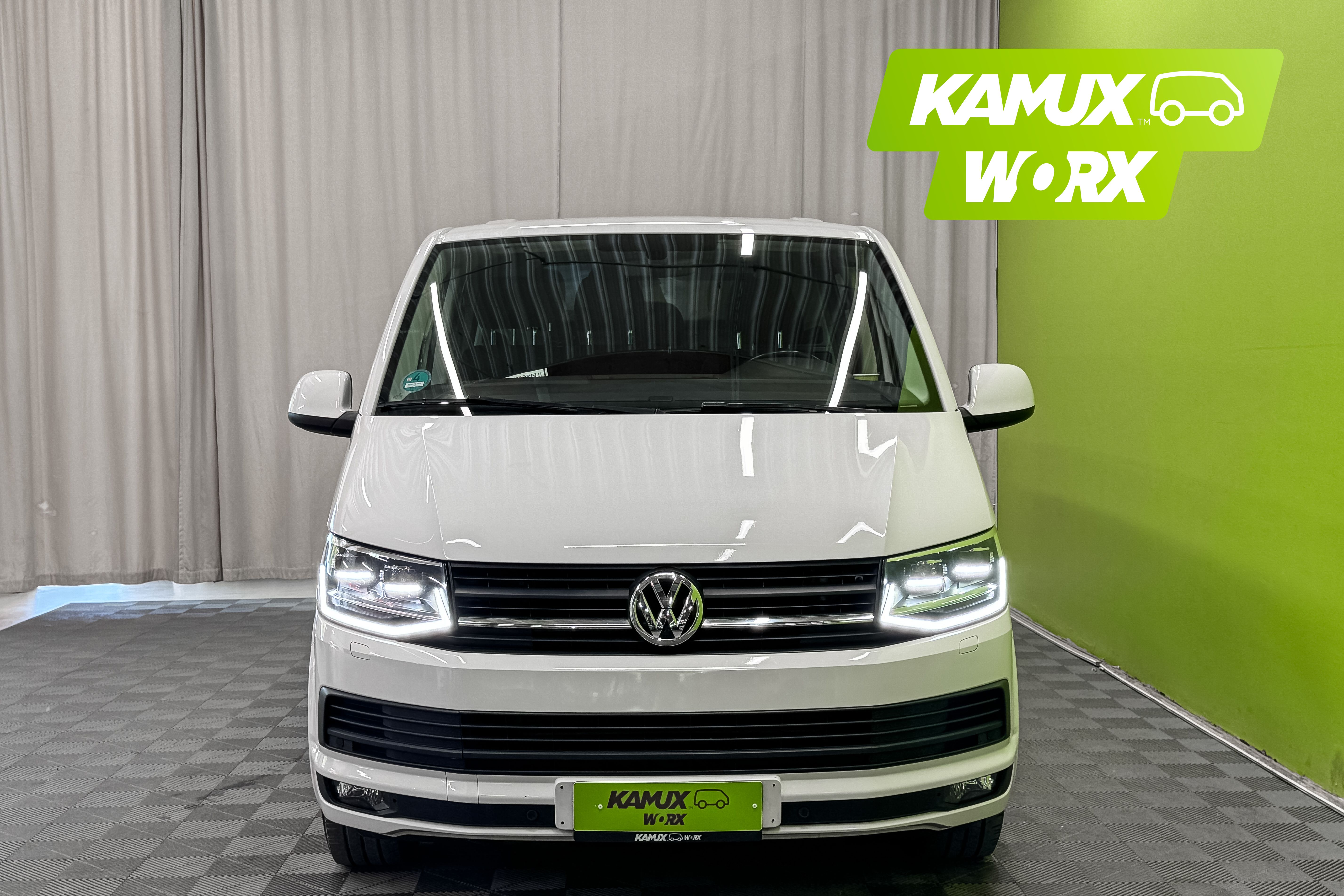 Volkswagen Transporter 2017, kuva 4/27