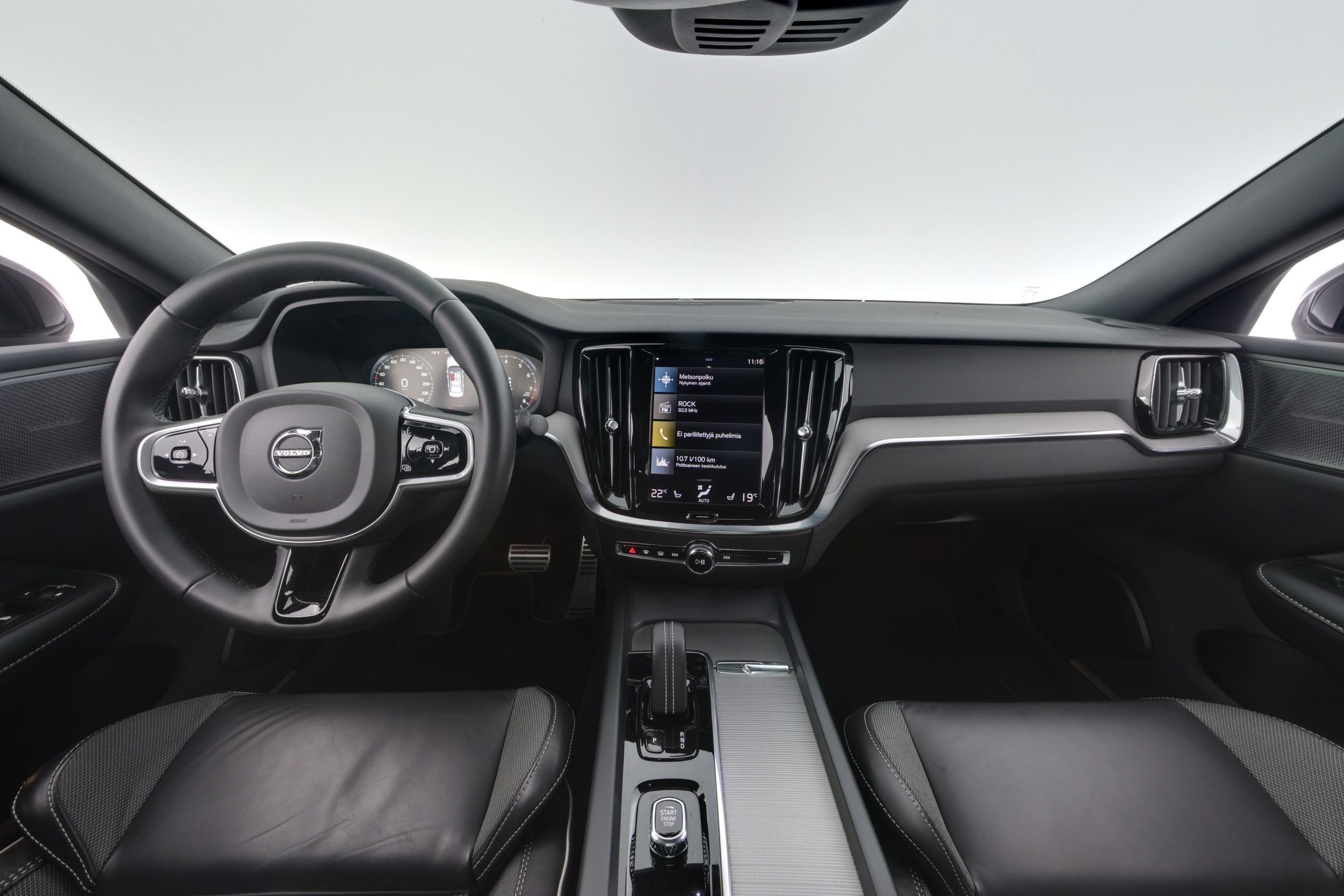 Volvo S60 B4 R-Design 2022, kuva 7/25