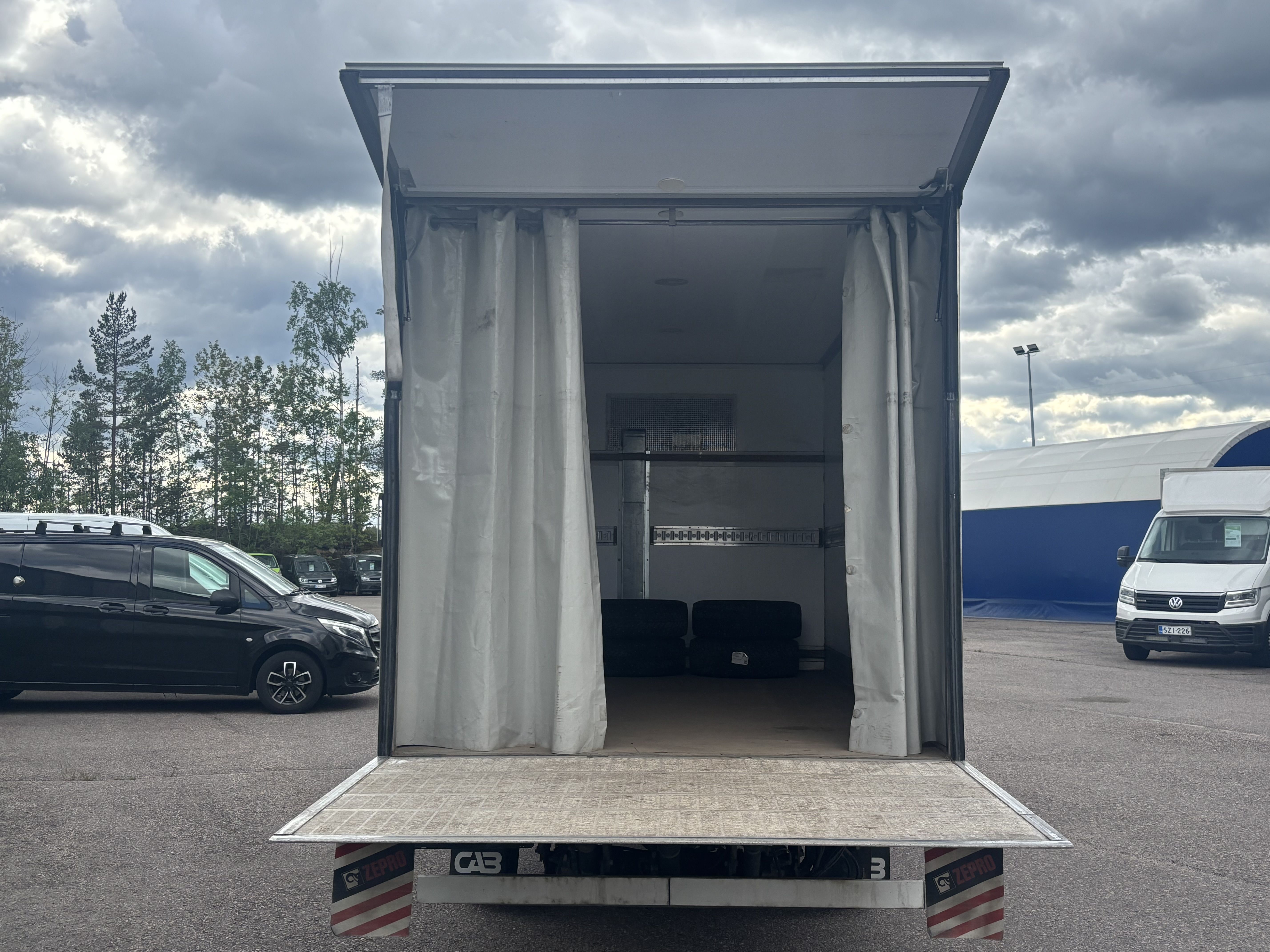 Mercedes-Benz Sprinter 2019, kuva 3/7