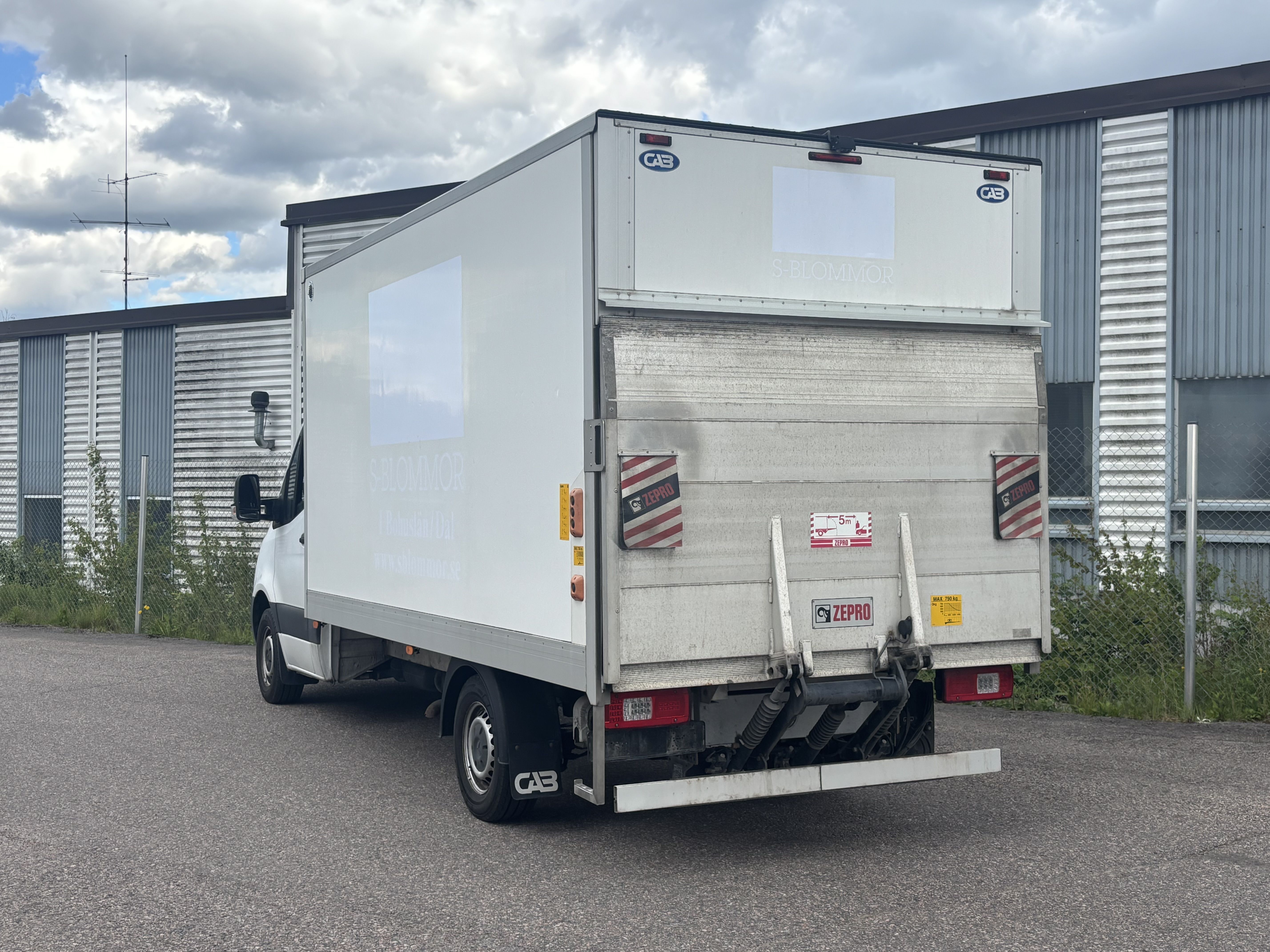 Mercedes-Benz Sprinter 2019, kuva 2/7
