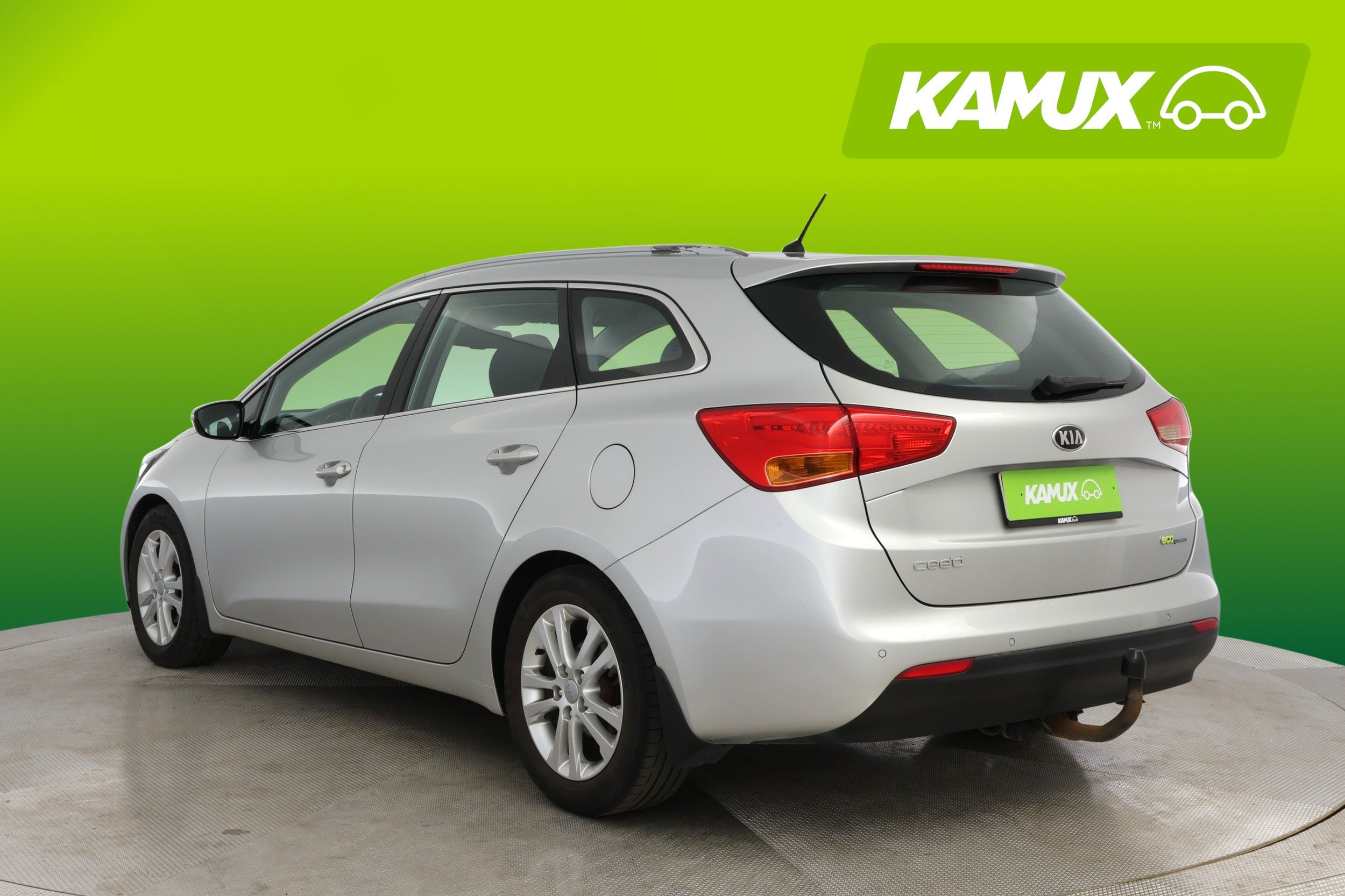 Kia Ceed 1,6 CRDi ISG EX SW EcoDynamics 2013, kuva 4/19