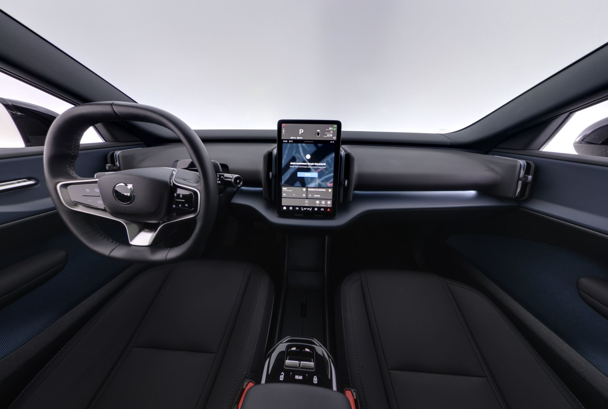 Volvo EX30 Twin Performance Ultra AWD 2024, kuva 7/27