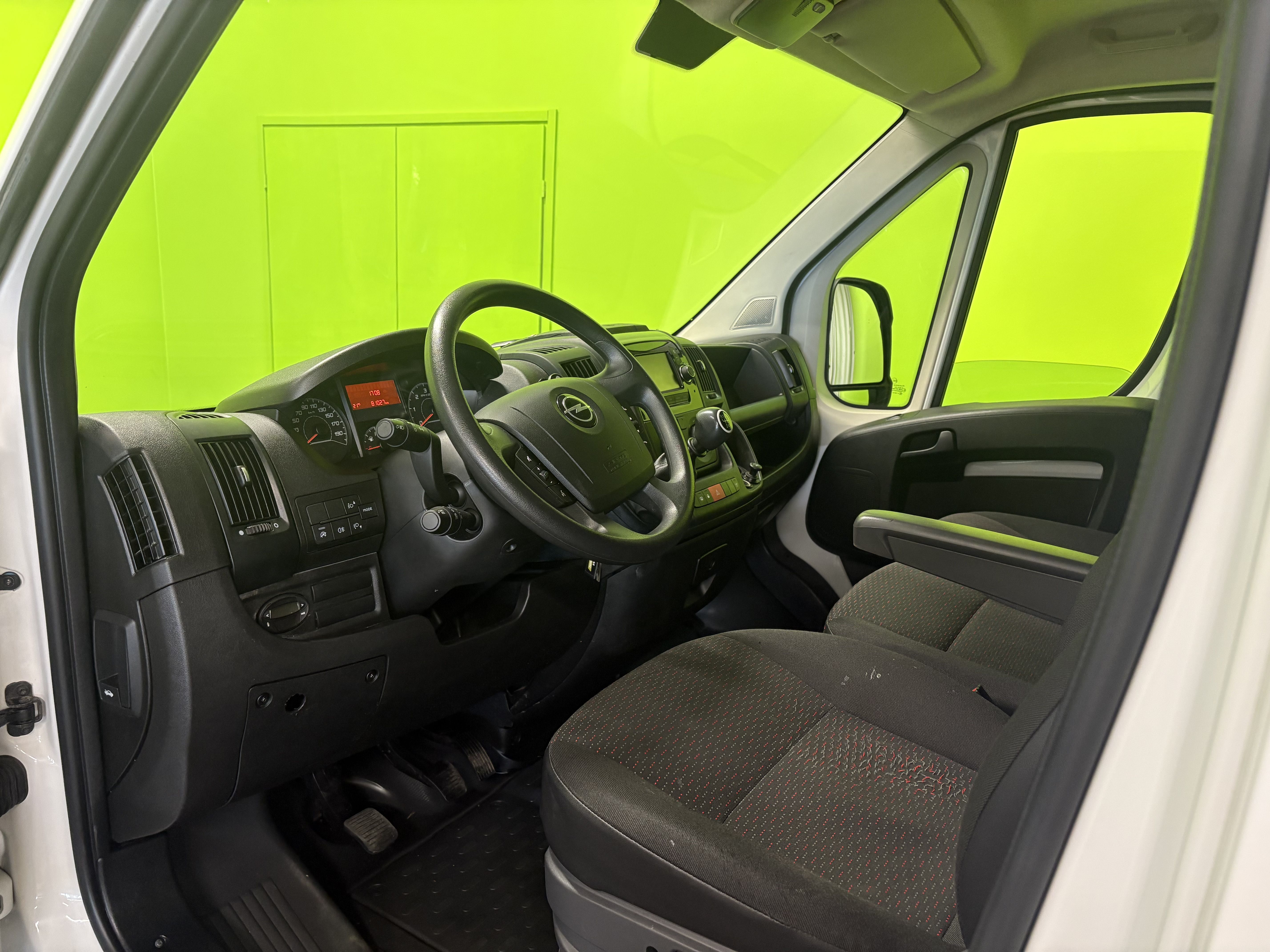 Opel Movano L3H2 140 BiTurbo FWD 2023, kuva 7/17