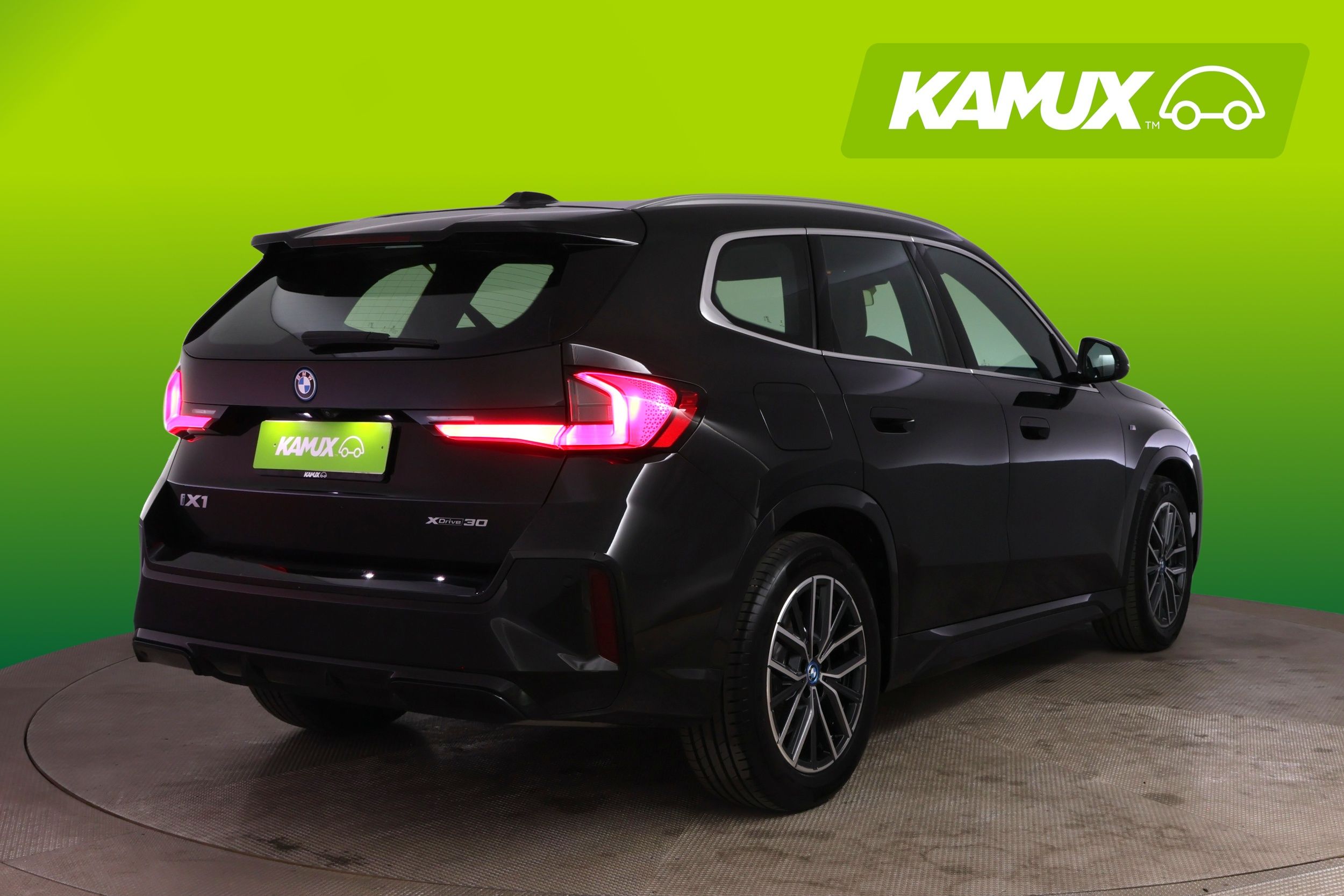 BMW iX1 U1 30 xDrive M-Sport 2023, kuva 3/26