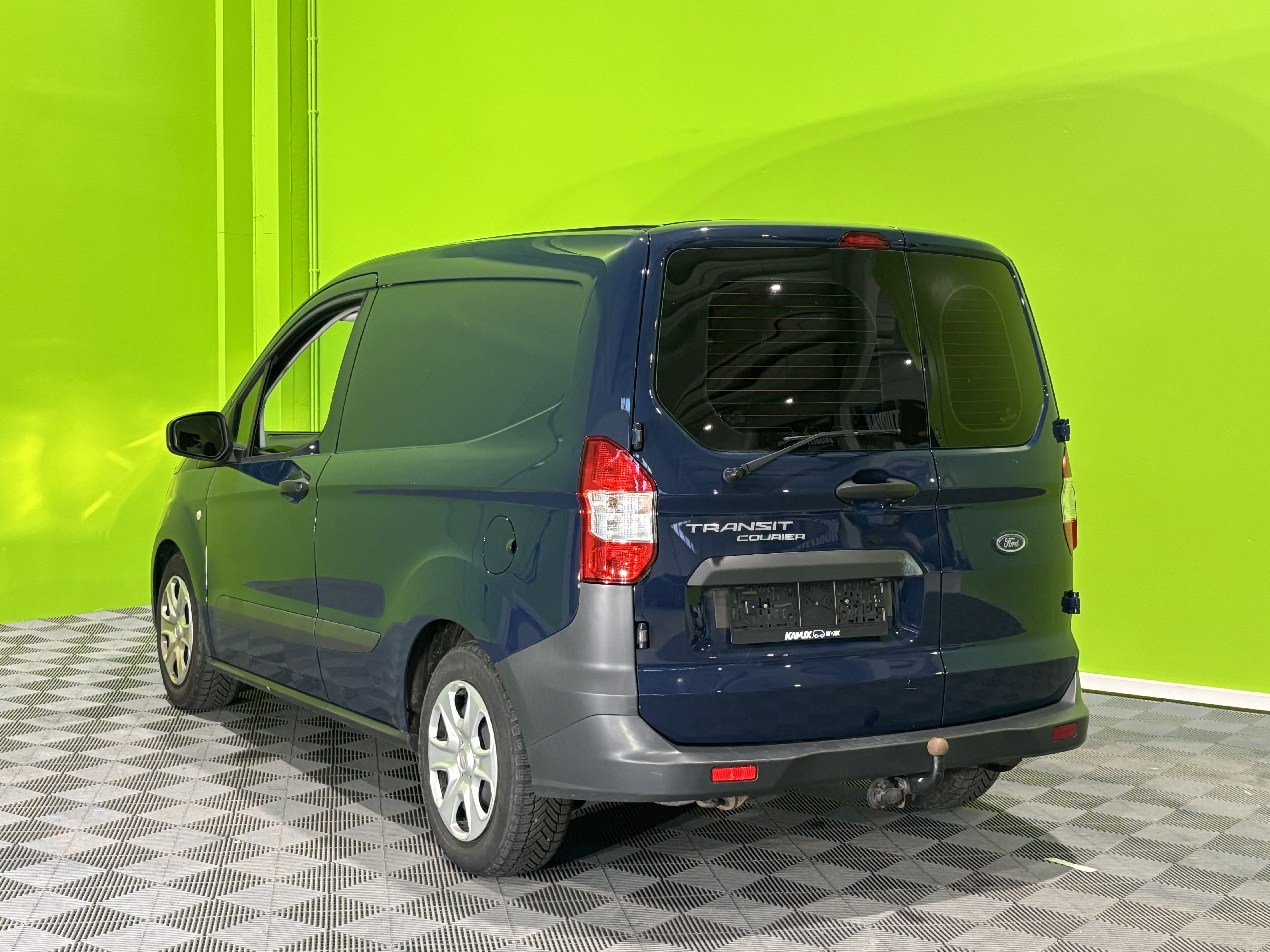 Ford Transit Courier 2020, kuva 5/14