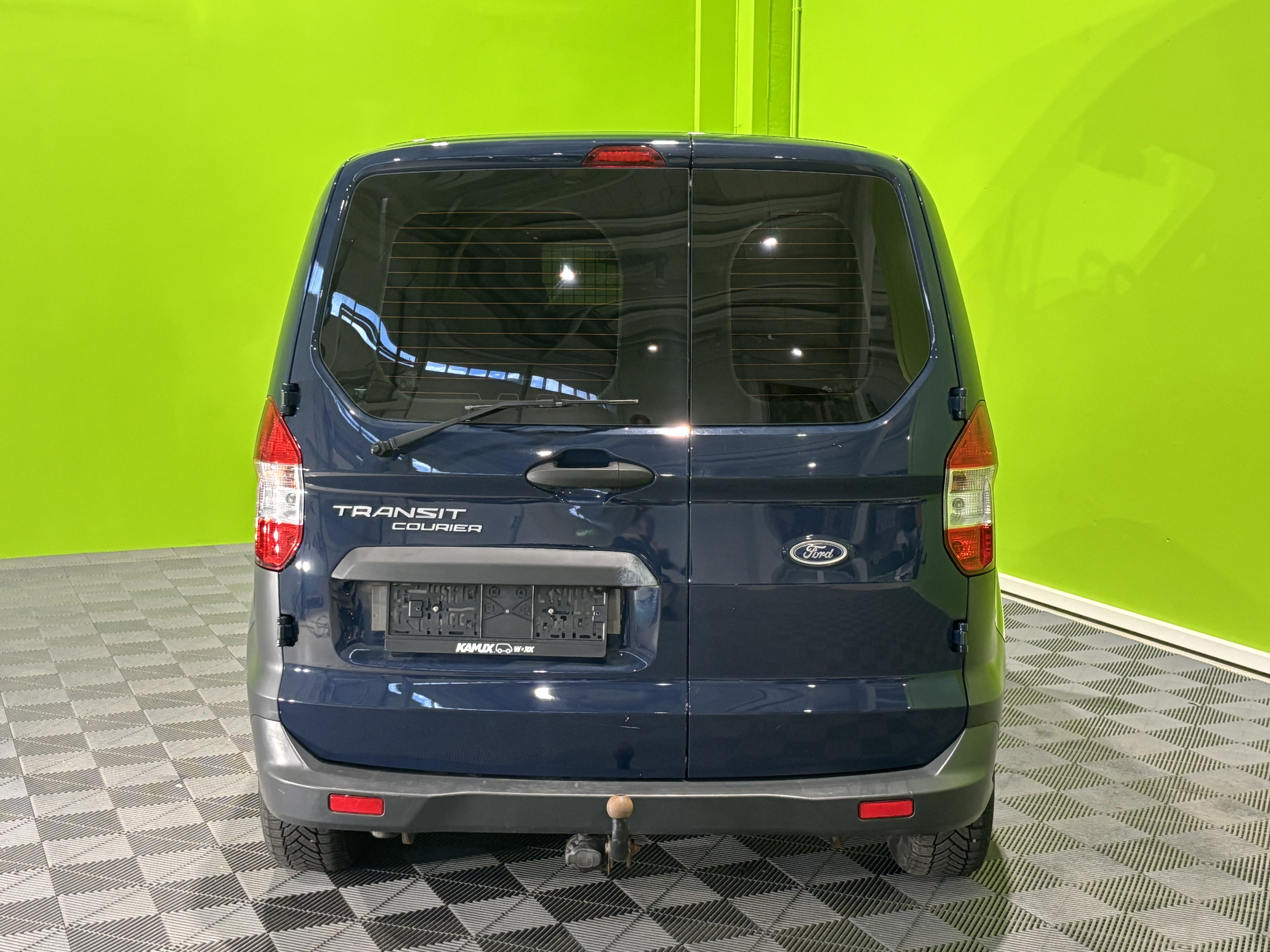 Ford Transit Courier 2020, kuva 3/14