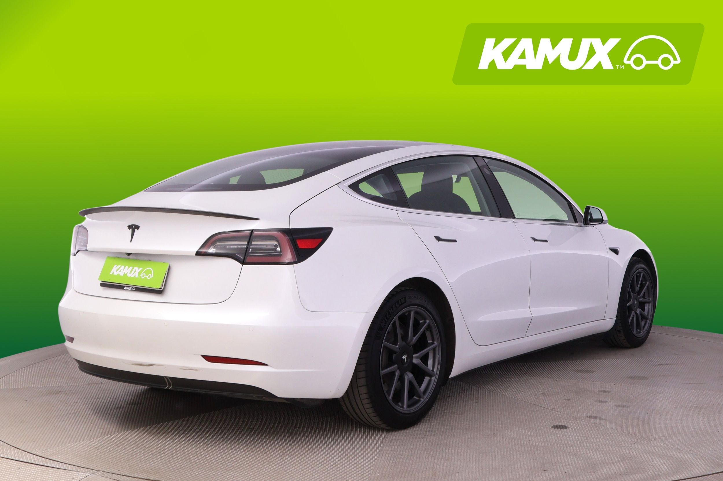 Tesla Model 3 Standard Range Plus 2020, kuva 2/26