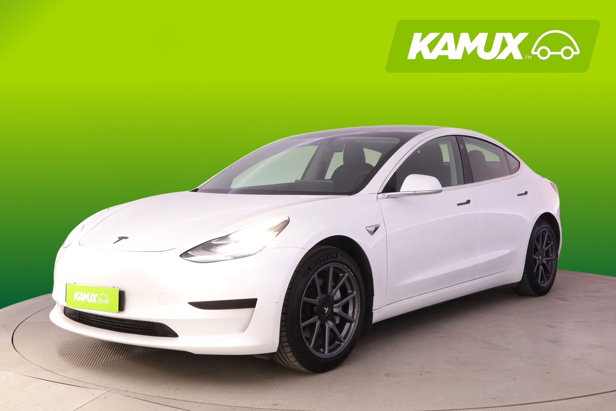 Tesla Model 3 Standard Range Plus 2020, kuva 5/26