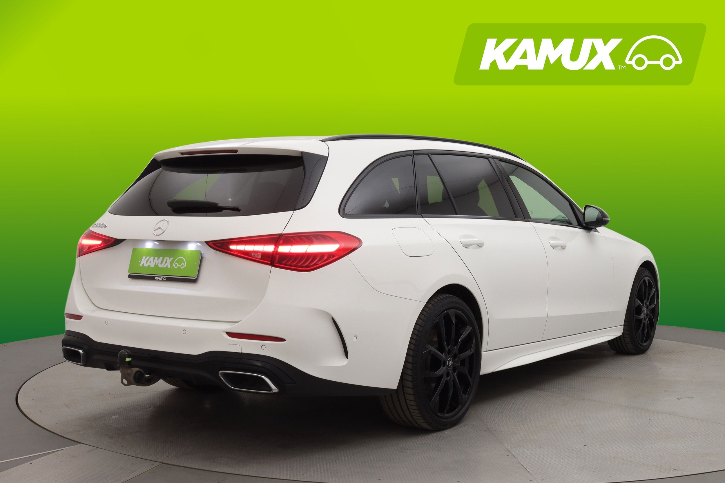 Mercedes-Benz C 300 e T AMG 2023, photo 3/29
