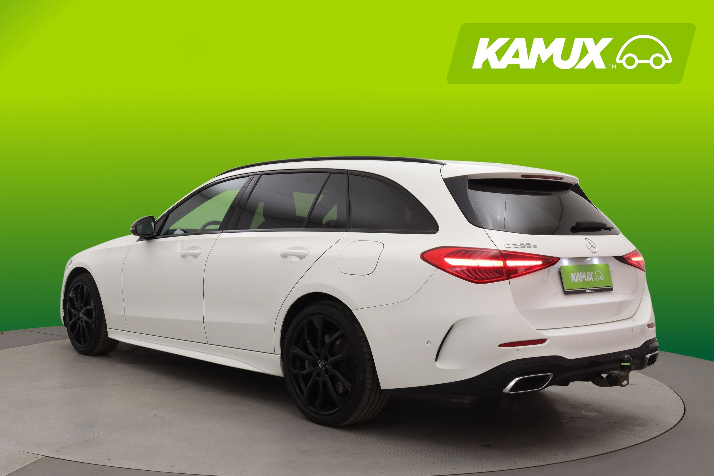 Mercedes-Benz C 300 e T AMG 2023, photo 4/29