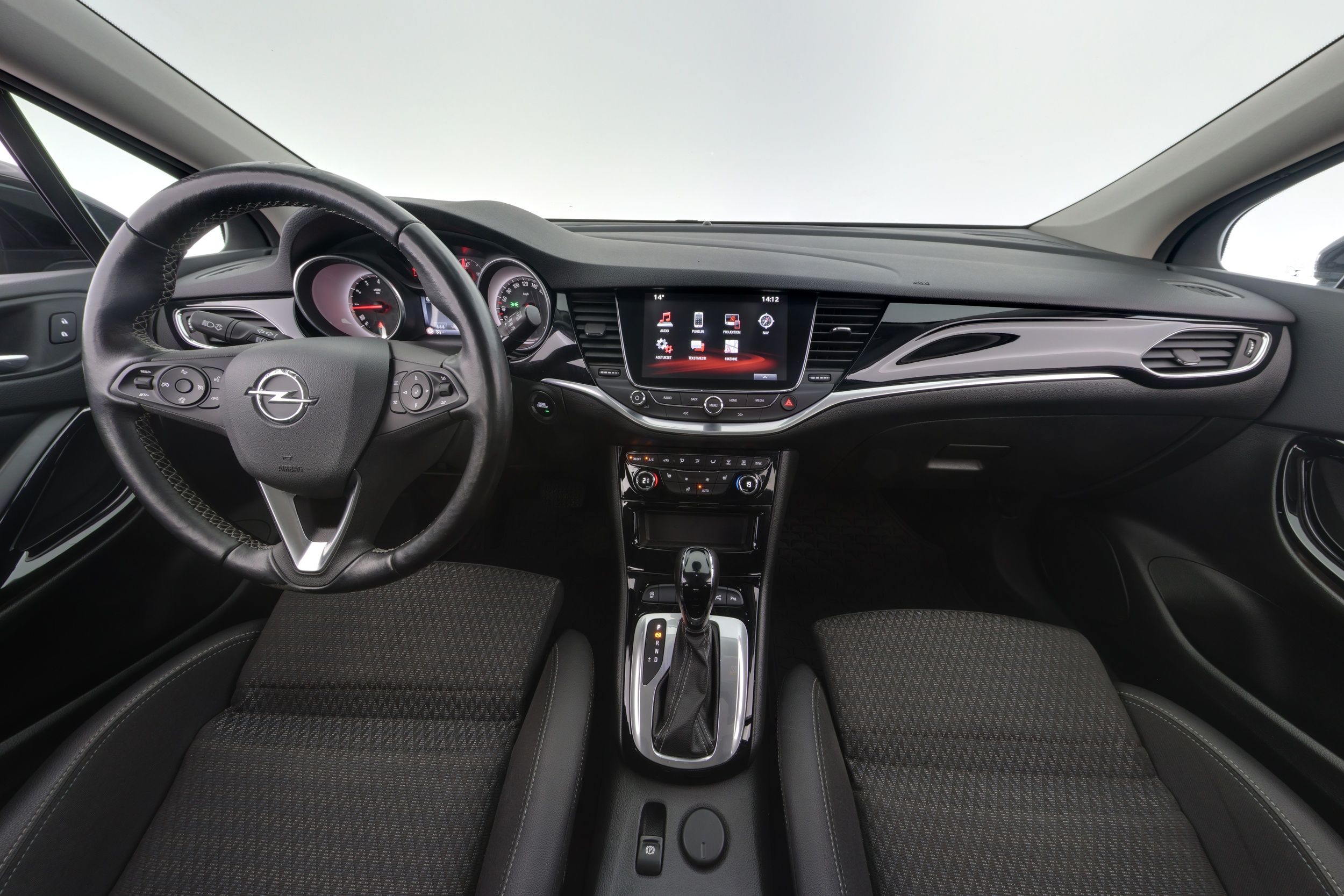 Opel Astra 2019, kuva 7/21
