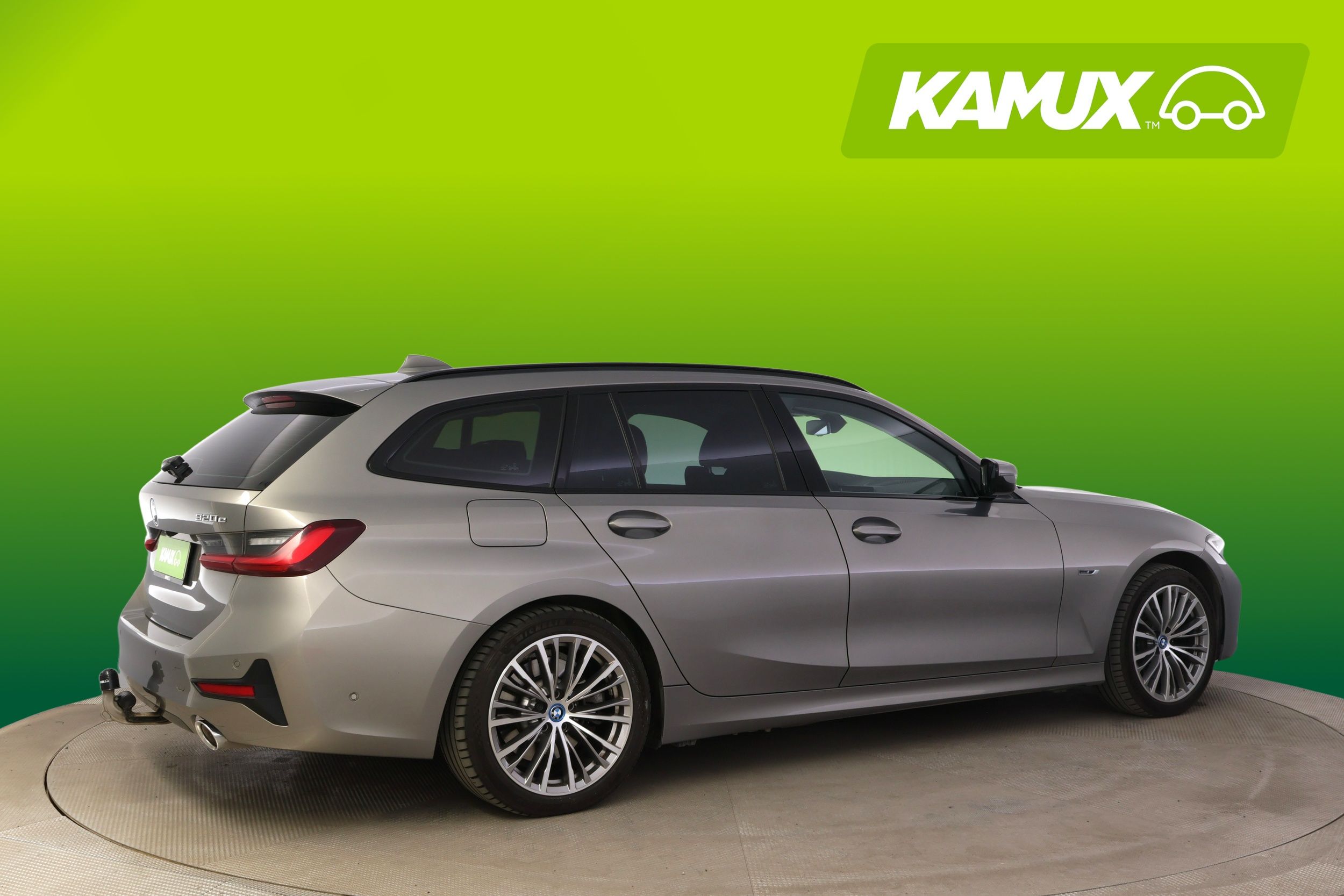 BMW 320 2022, kuva 2/54