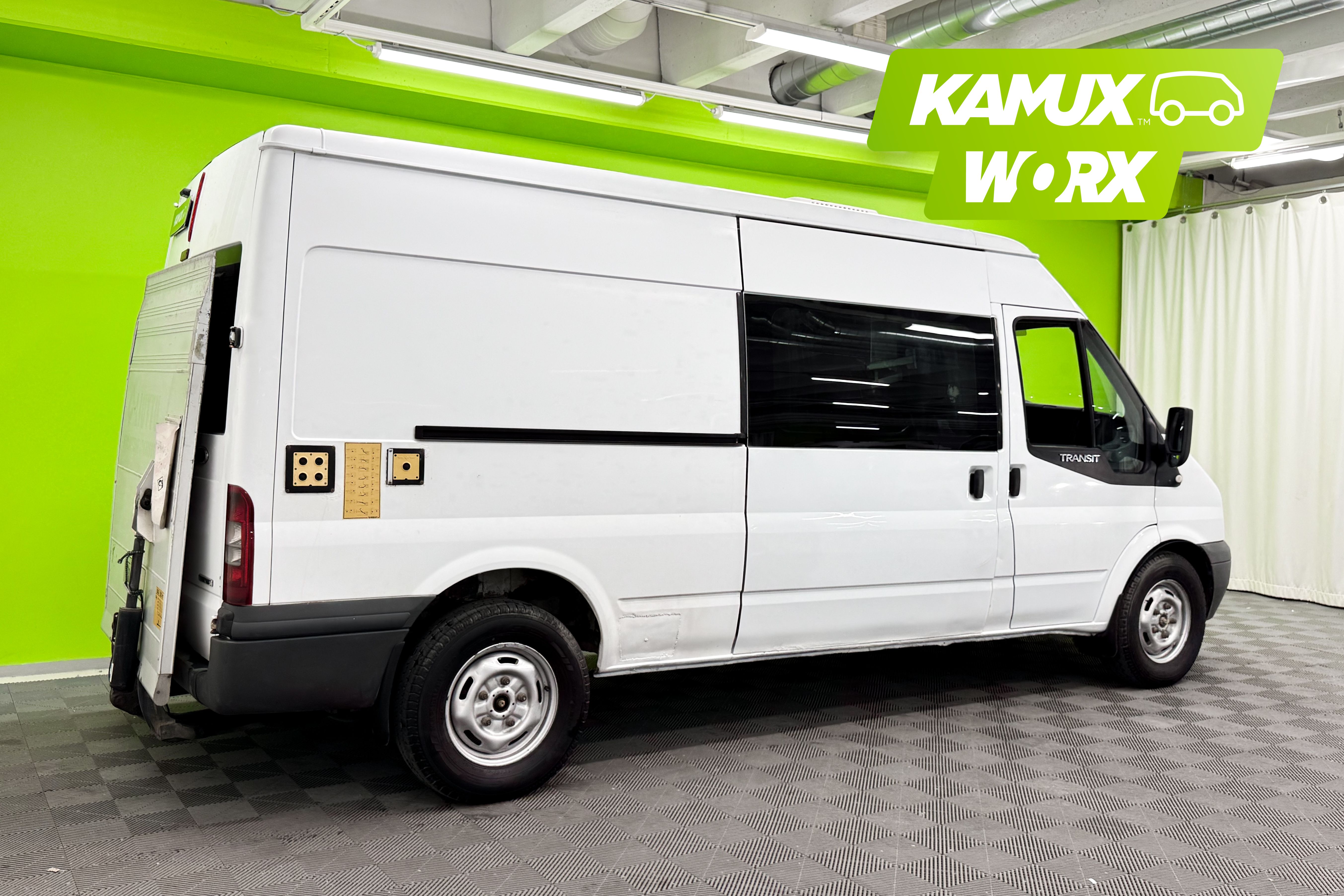 Ford Transit 300L 2.2 TDI 103 kW 2008, kuva 3/23
