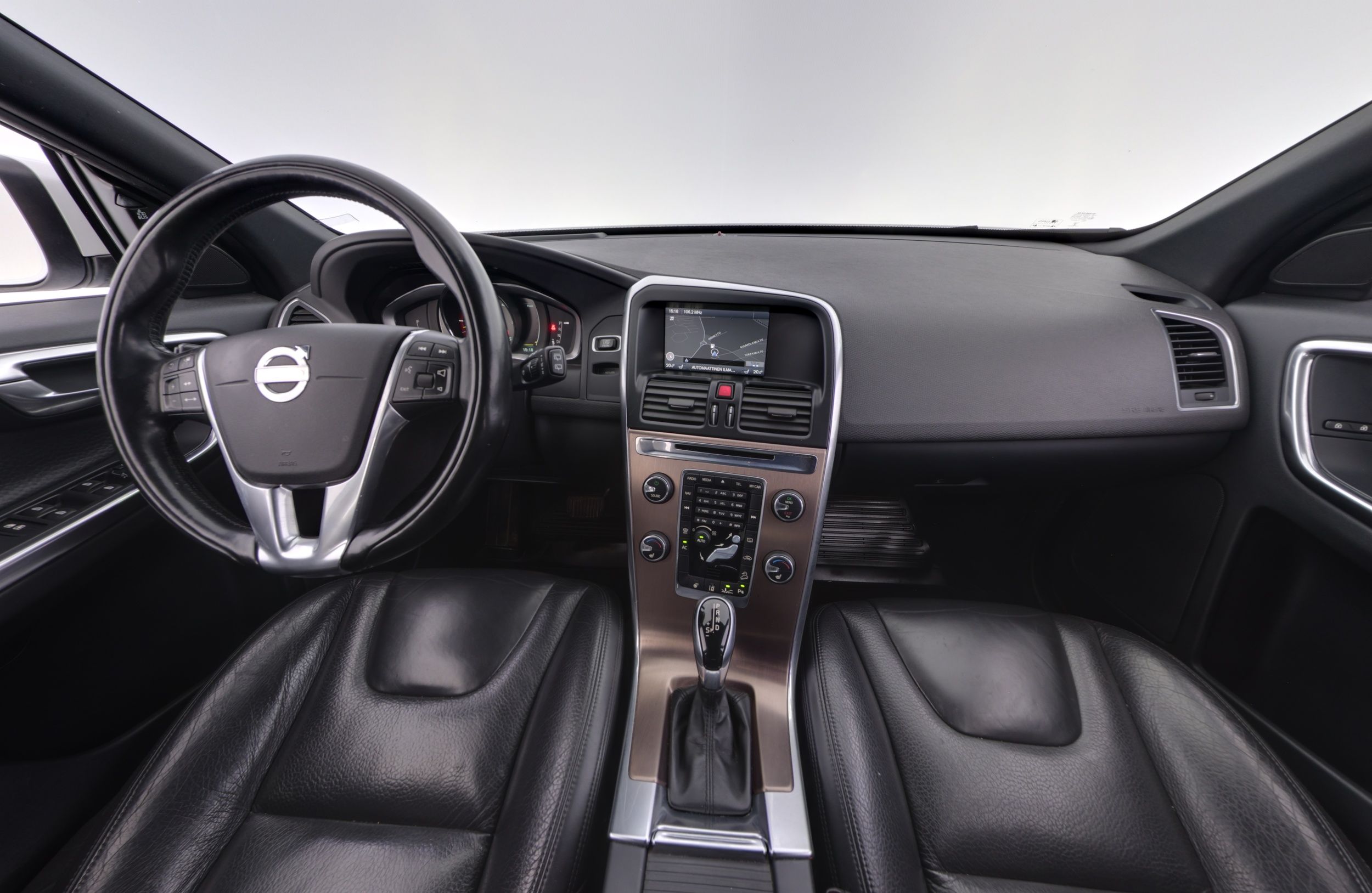 Volvo XC60 D5 AWD Business Summum aut 2014, kuva 7/23