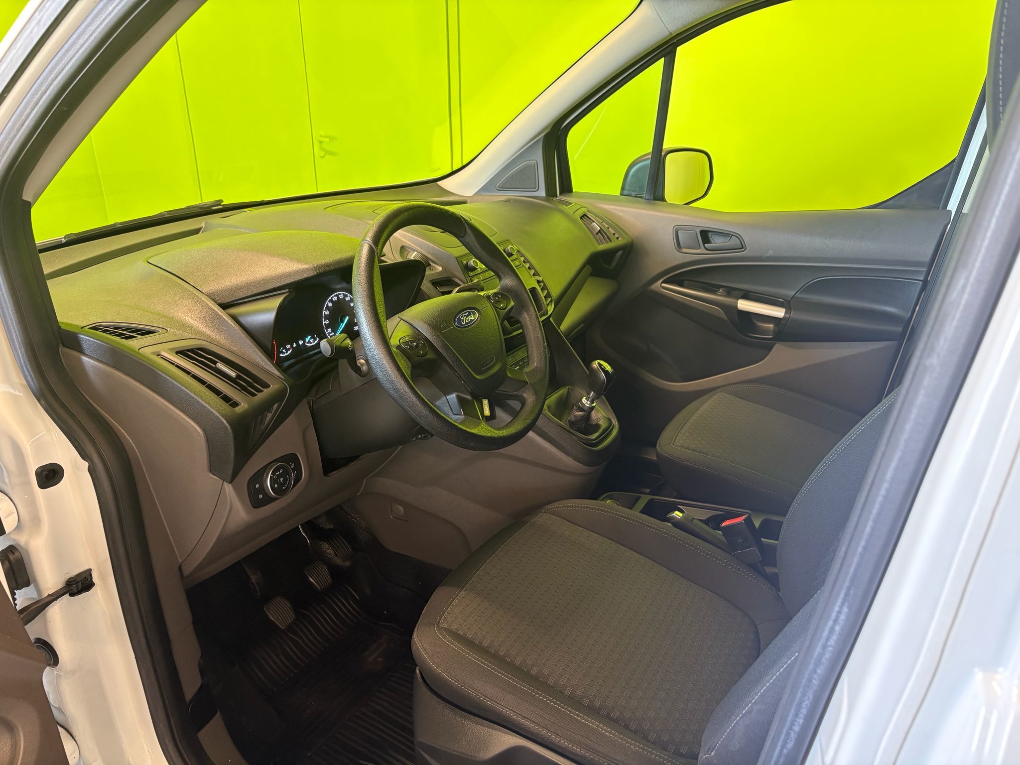Ford Transit Connect 1.5 EcoBlue L2 2020, kuva 7/18