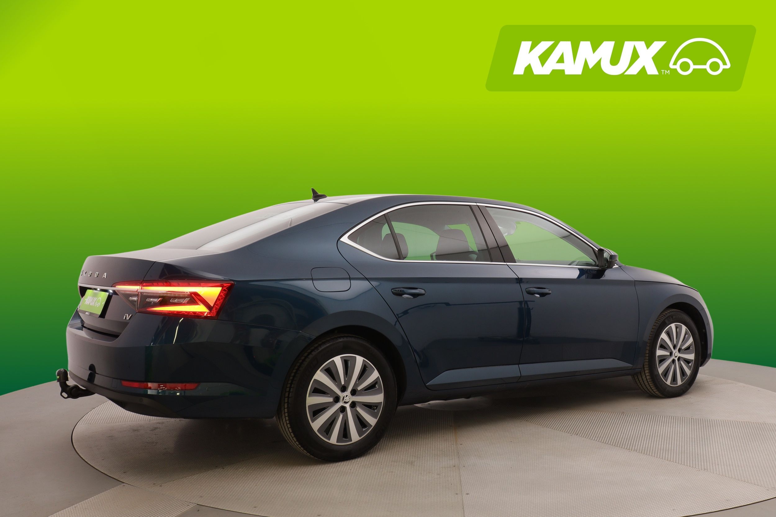 Skoda Superb 2023, kuva 2/32