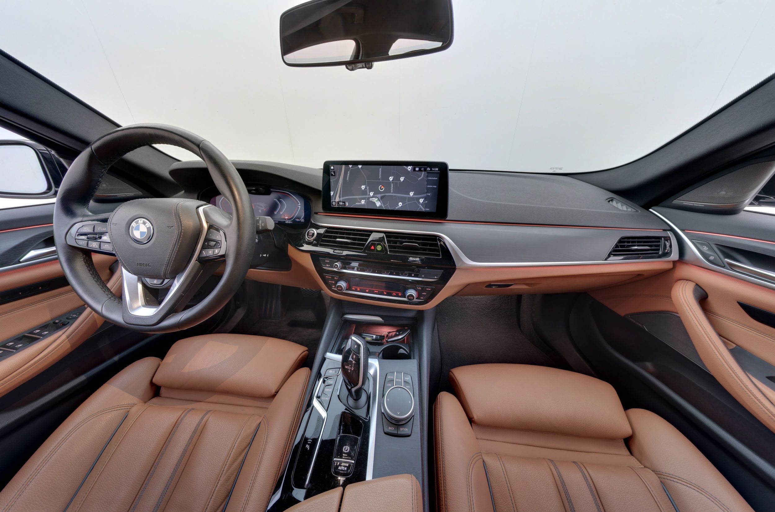 BMW 530 G31 Touring 530i A MHEV LCI 2022, kuva 7/22
