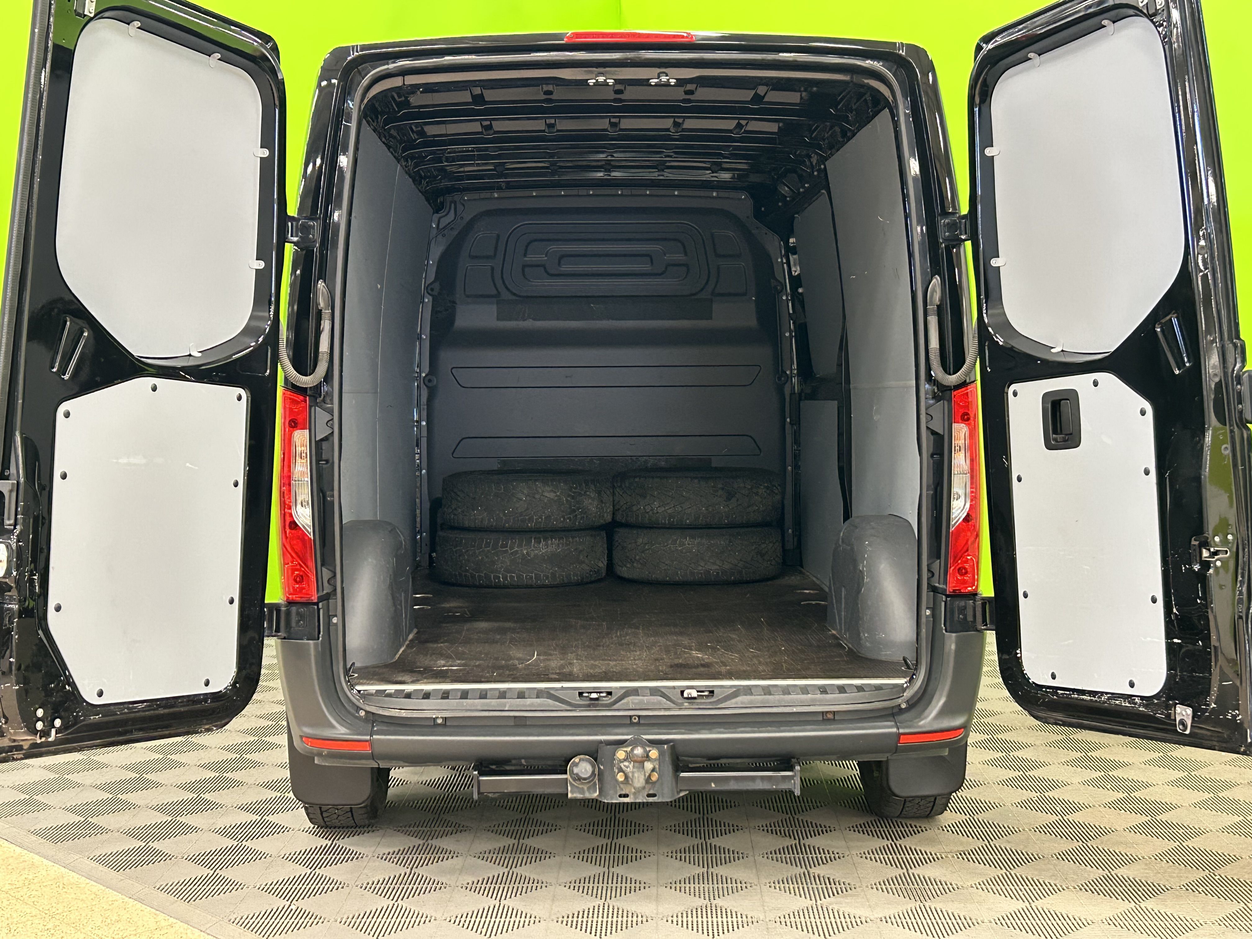 Mercedes-Benz Sprinter 2019, kuva 4/18