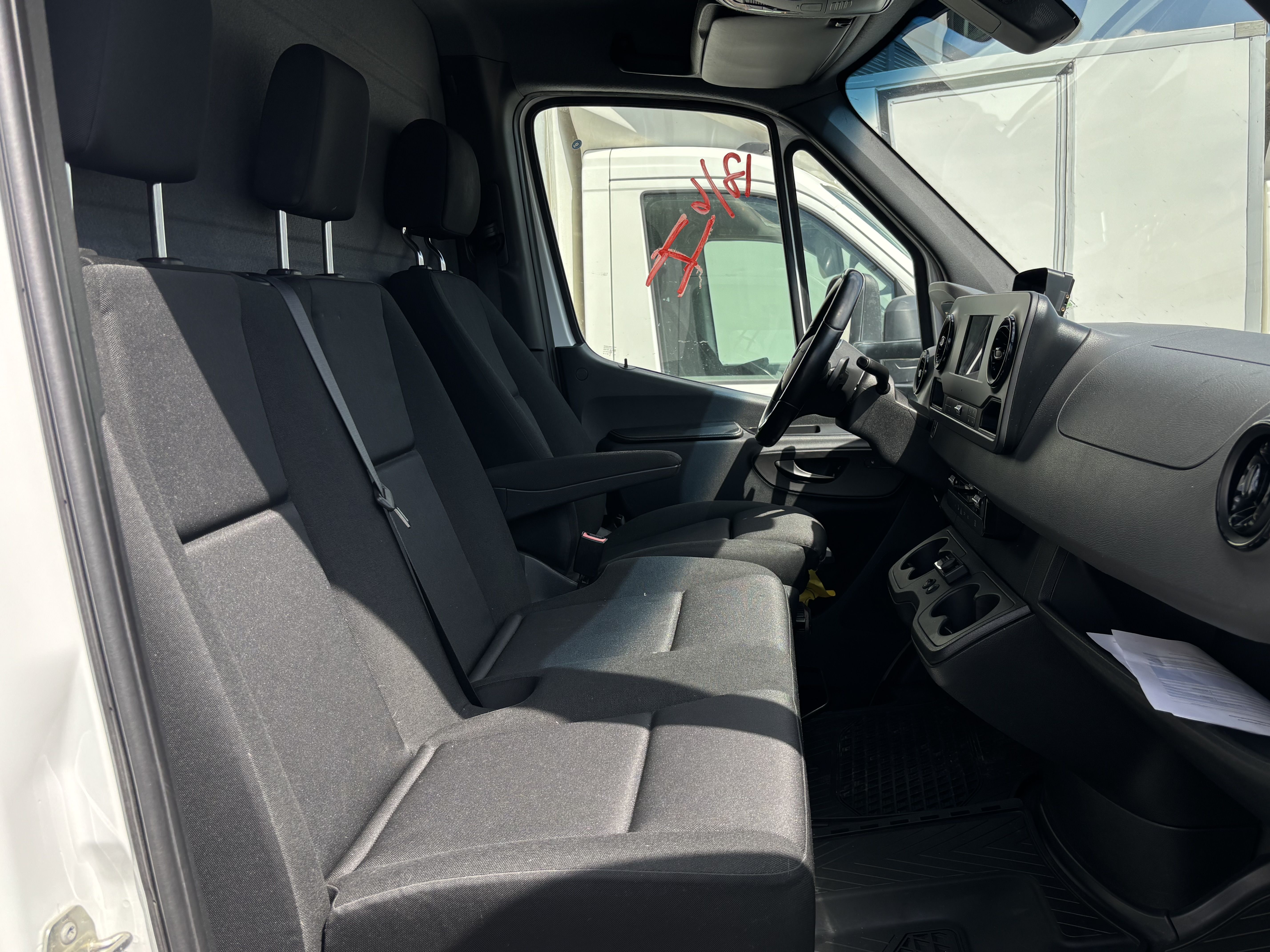 Mercedes-Benz Sprinter 2019, kuva 7/7