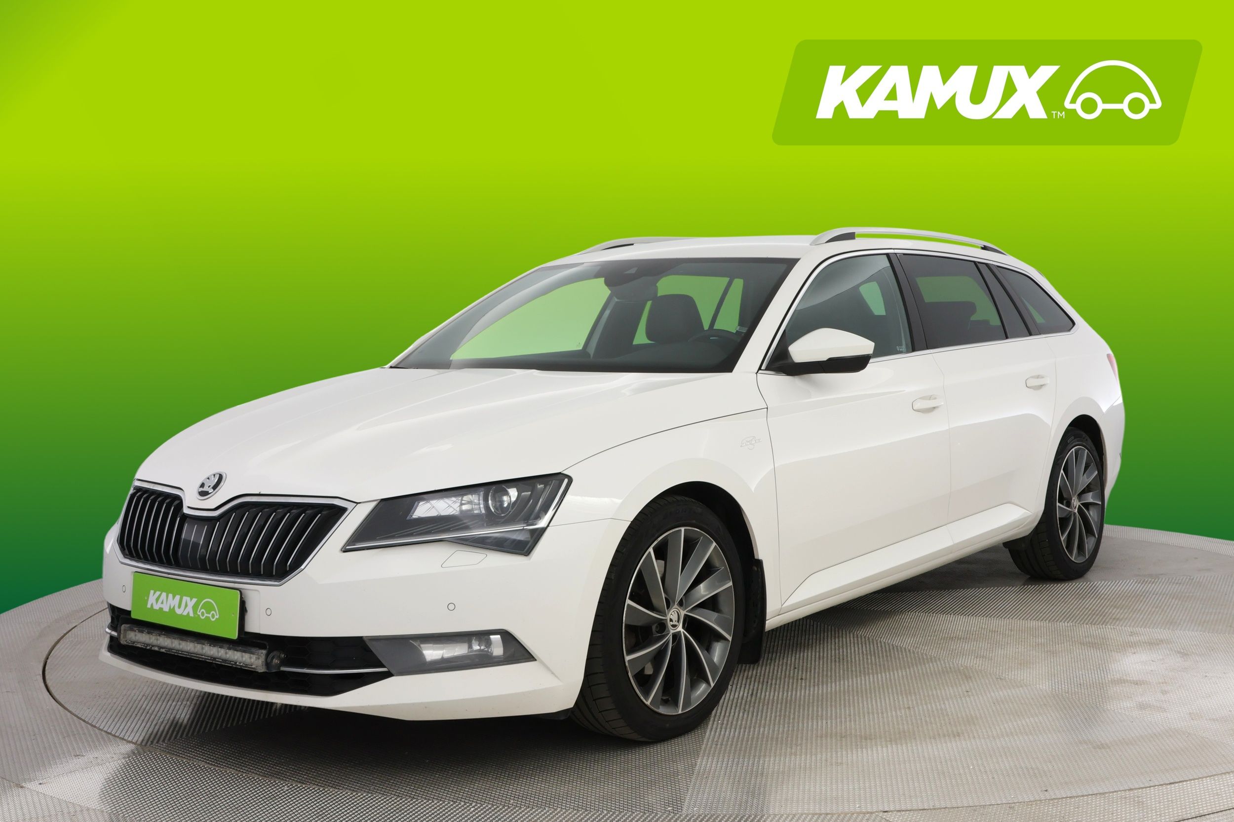 Skoda Superb 2019, kuva 5/24