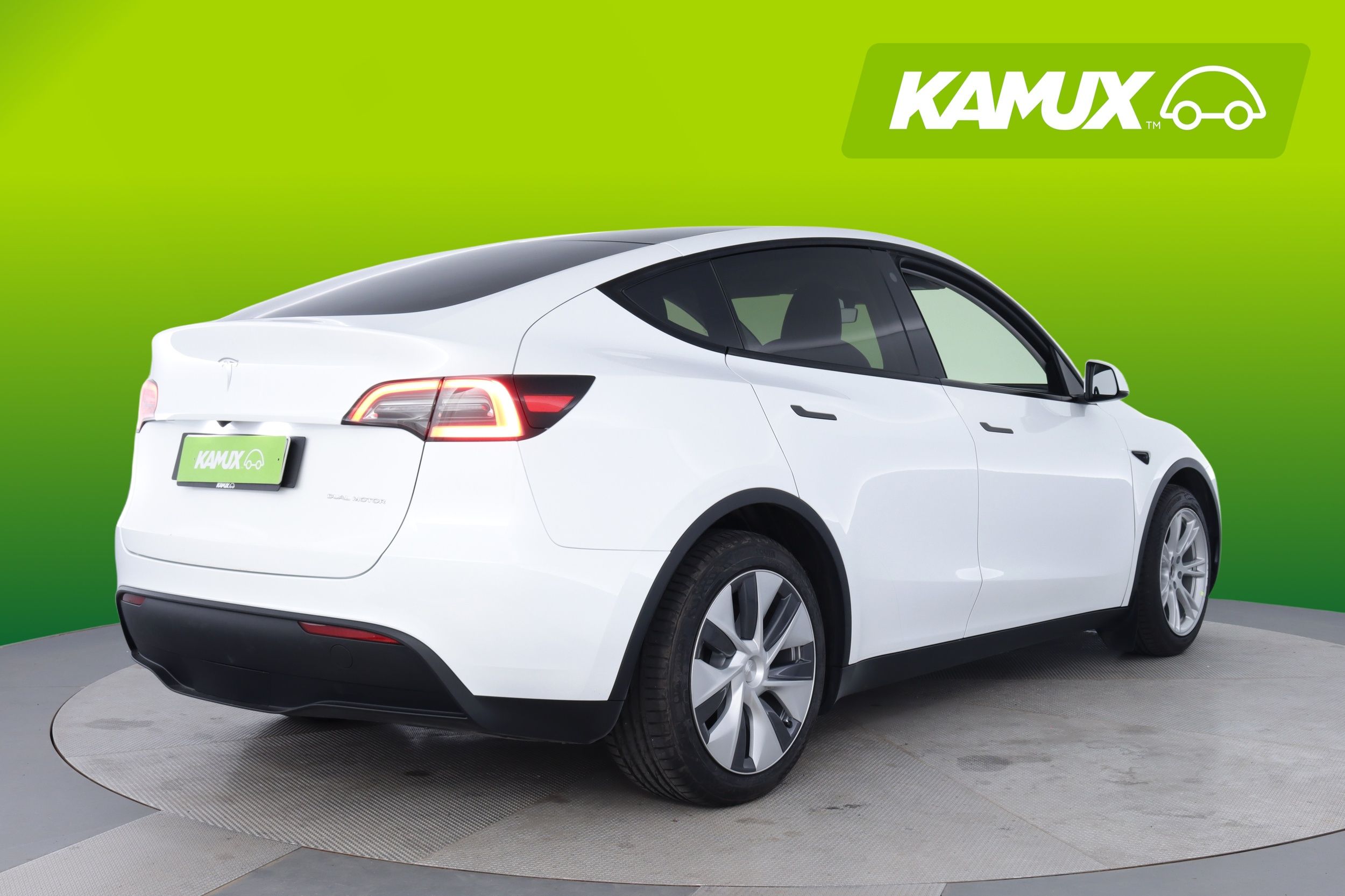 Tesla Model Y Long Range 2023, kuva 3/17