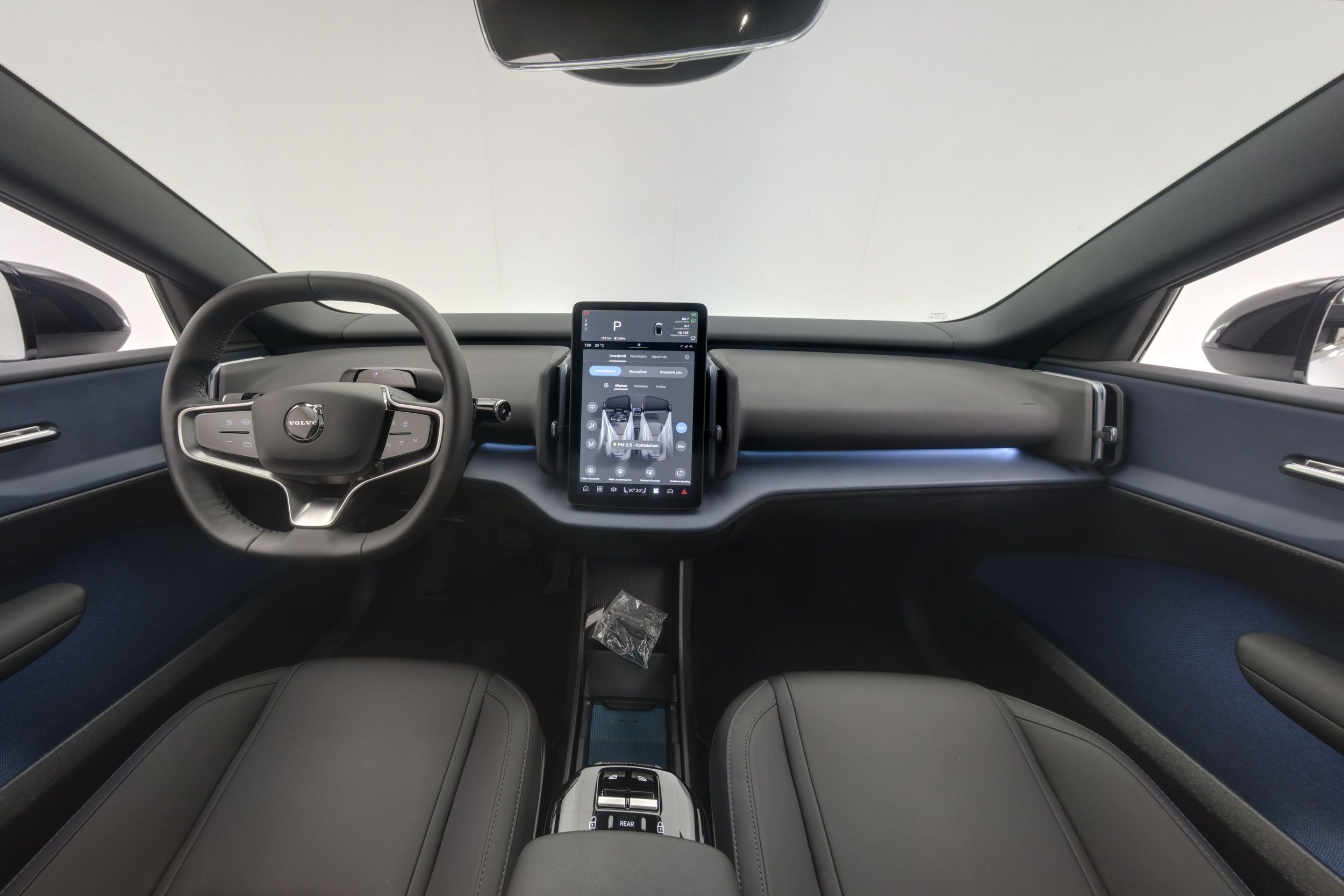 Volvo EX30 Twin Performance Ultra 2024, kuva 7/32