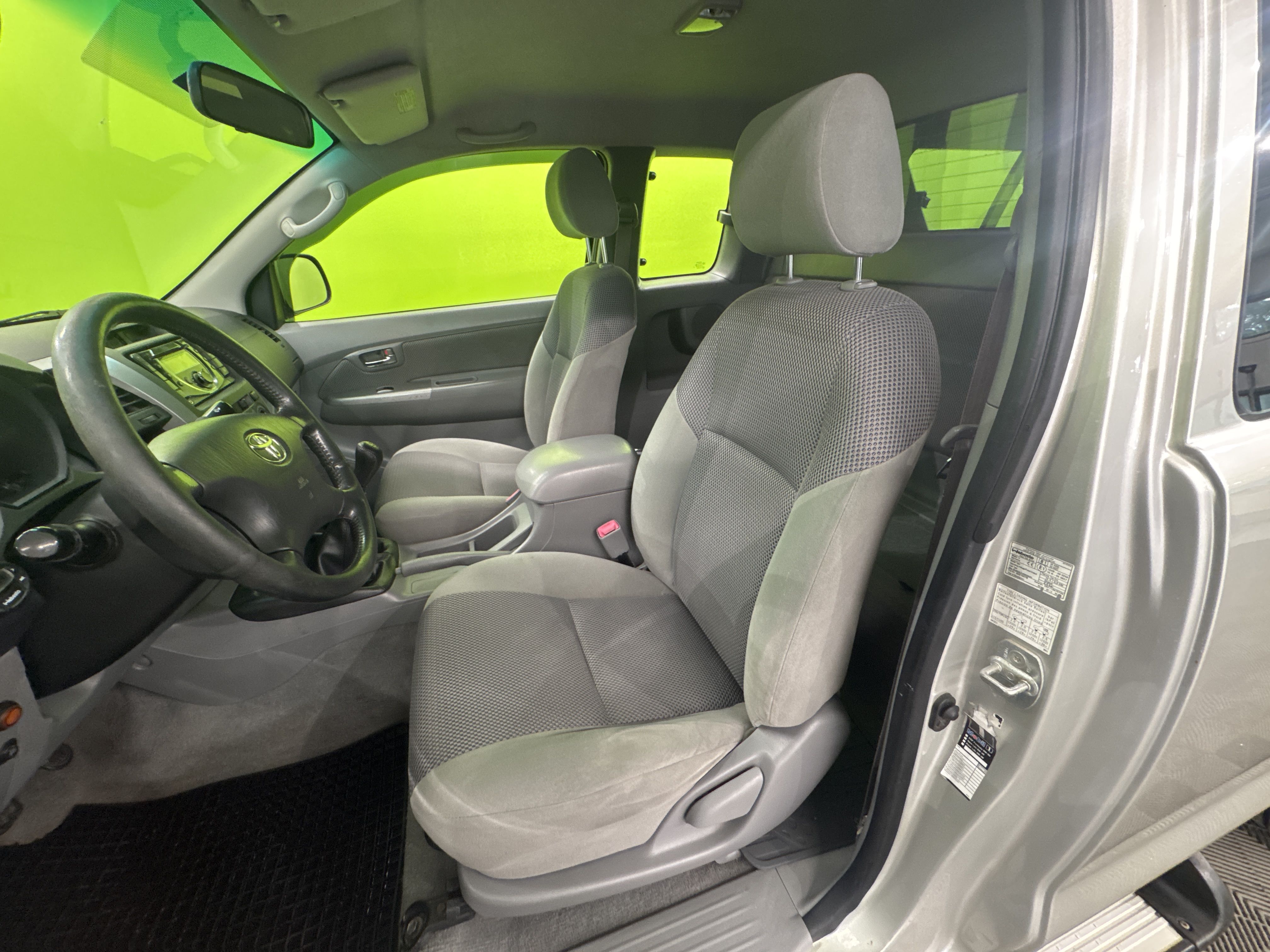 Toyota Hilux 2011, kuva 7/19