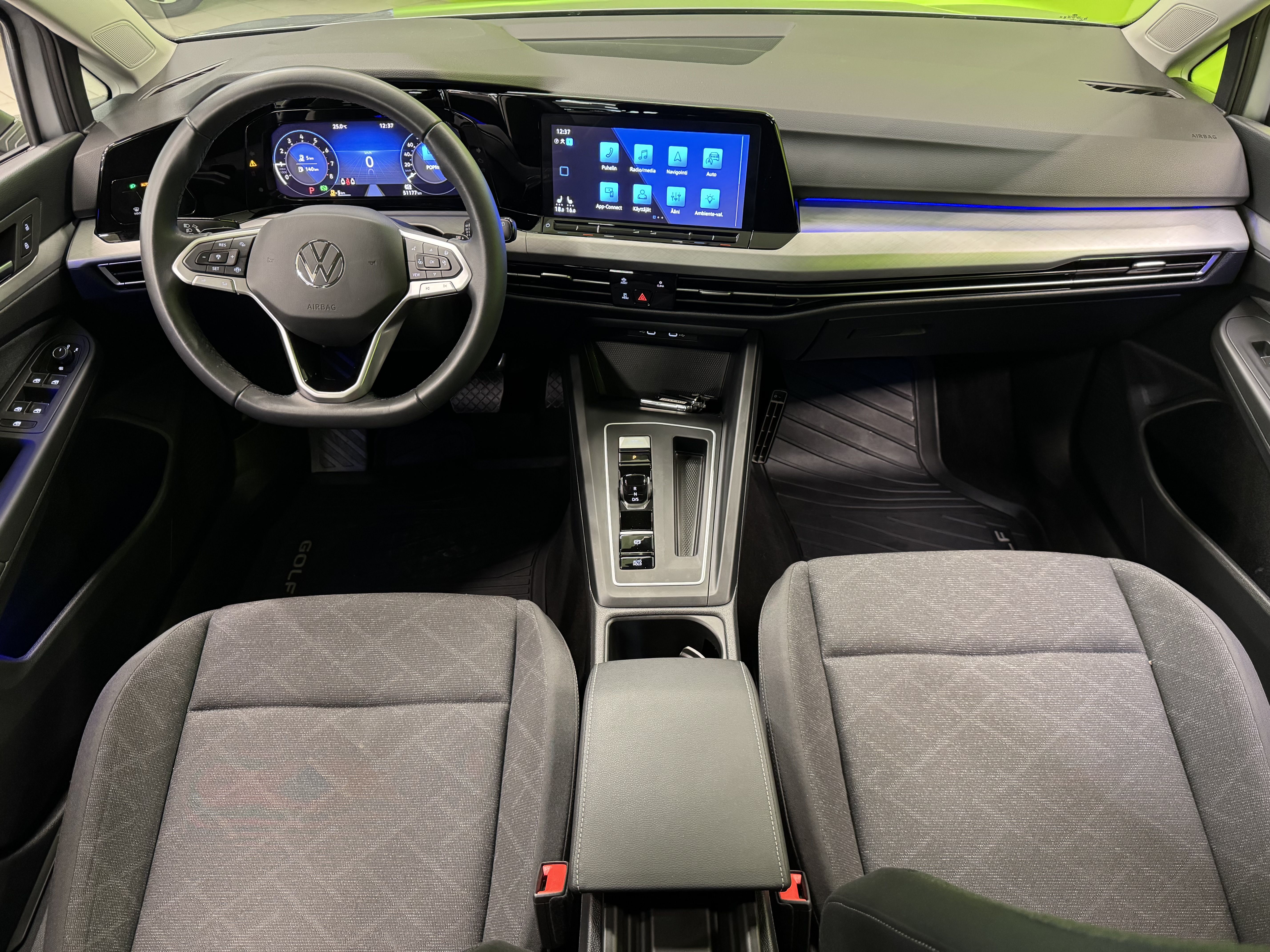 Volkswagen Golf 2024, kuva 6/17