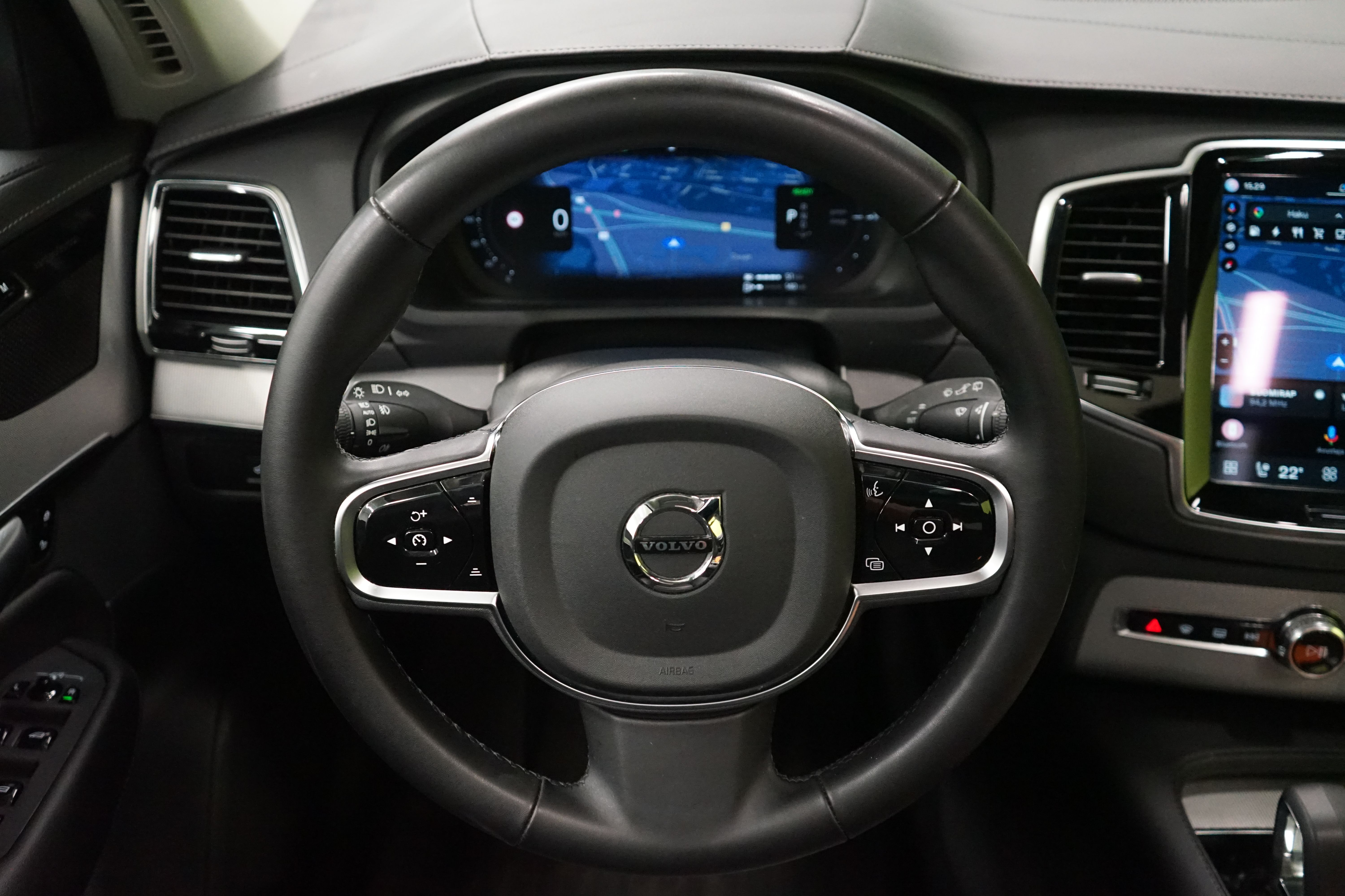Volvo XC90 2024, kuva 7/26