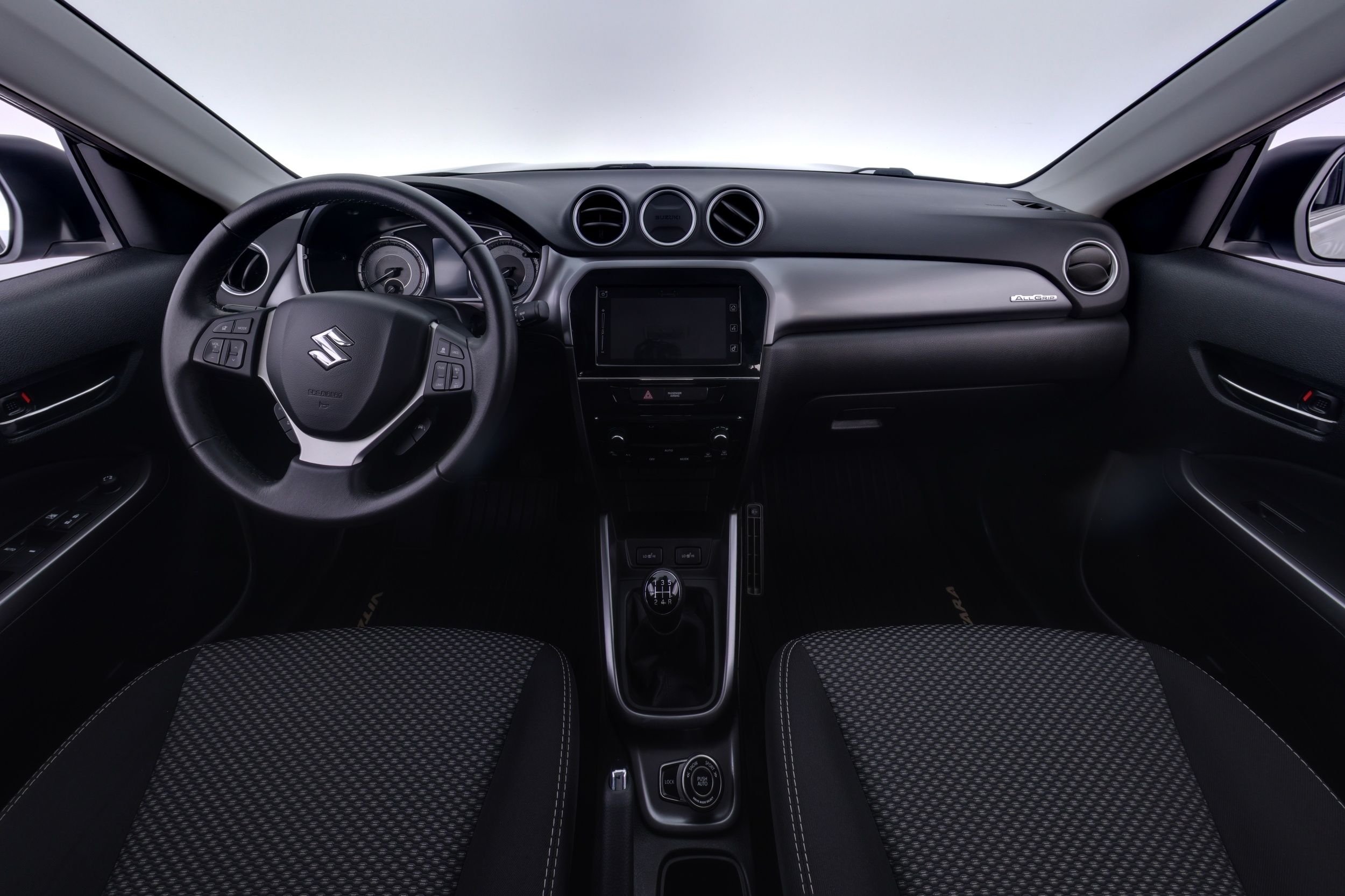 Suzuki Vitara 112 BOOSTERJET 4WD GL+ 5MT 2019, kuva 7/27