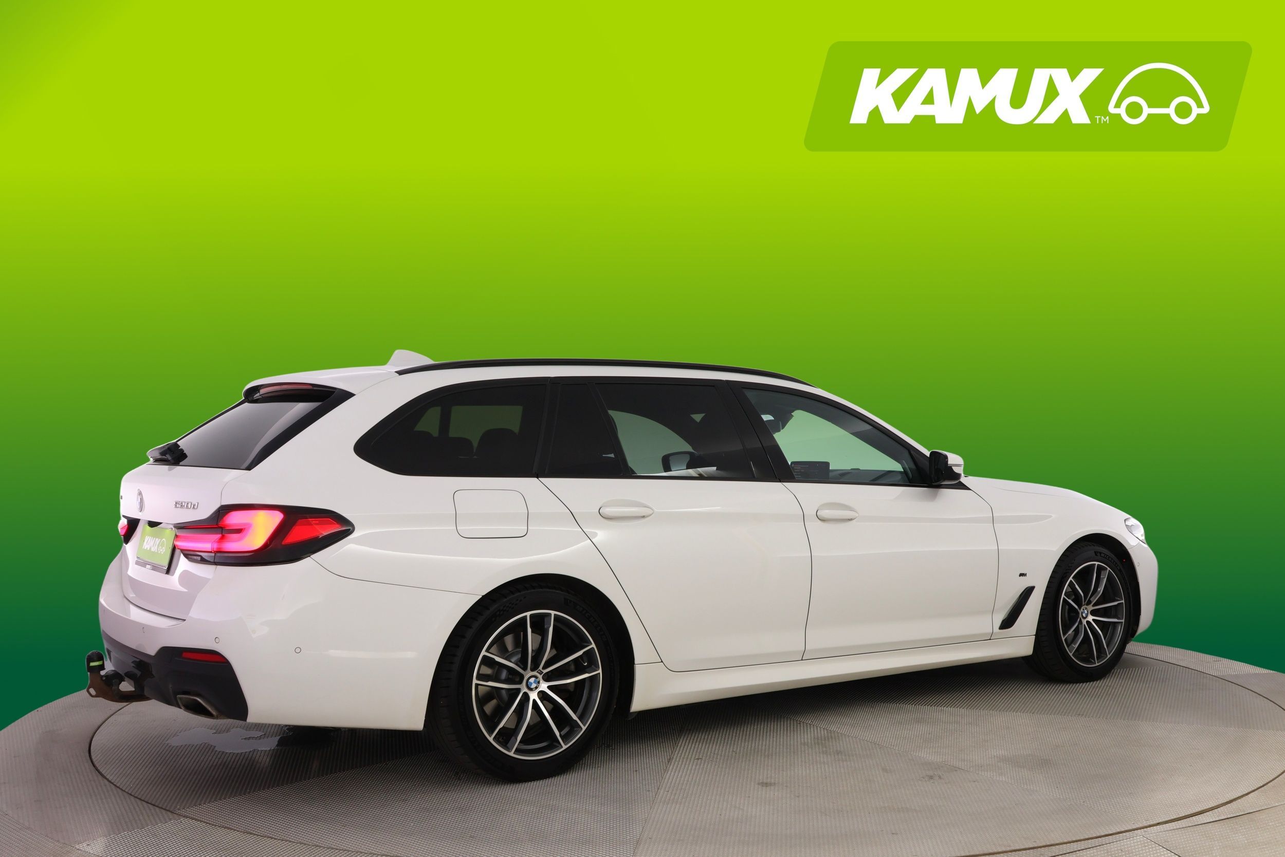 BMW 520 G31 Touring 520d A xDrive MHEV 2021, kuva 2/28
