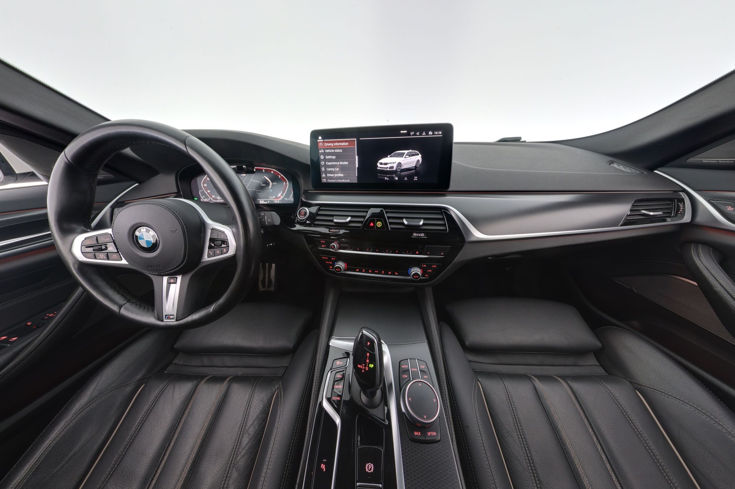 BMW 520 G31 Touring 520d A xDrive MHEV 2021, kuva 7/28