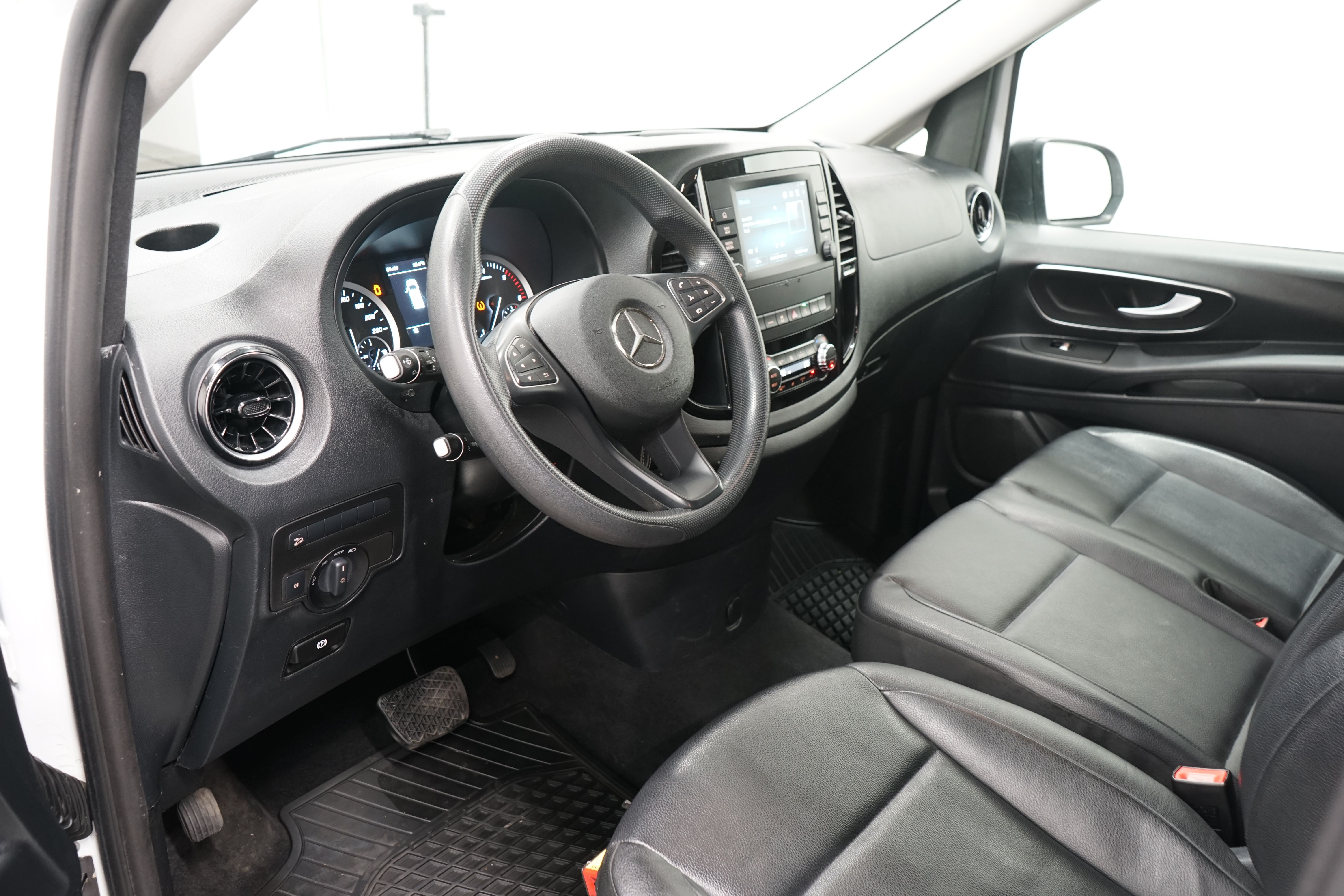 Mercedes-Benz Vito 2021, kuva 7/17