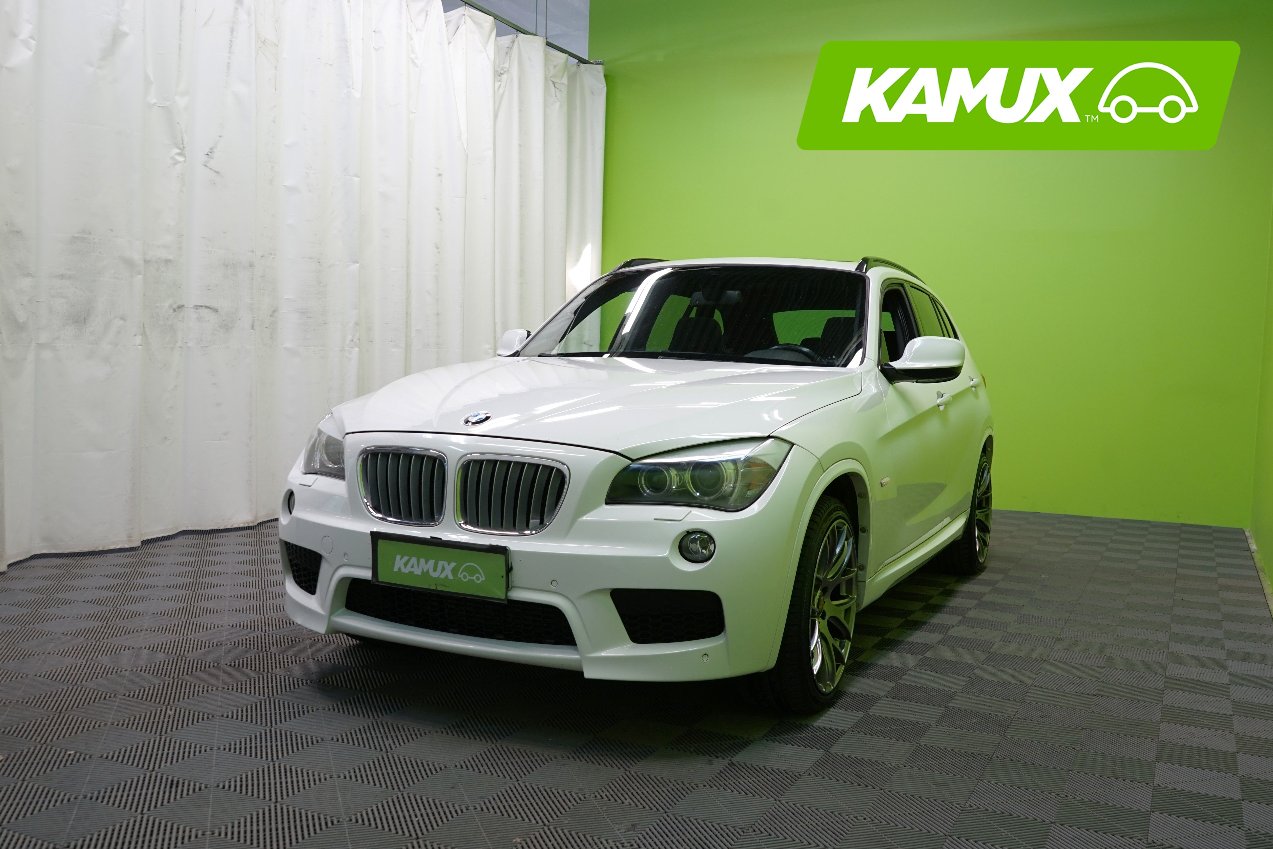 BMW X1 xDRIVE28i 180kW 2012, kuva 5/28