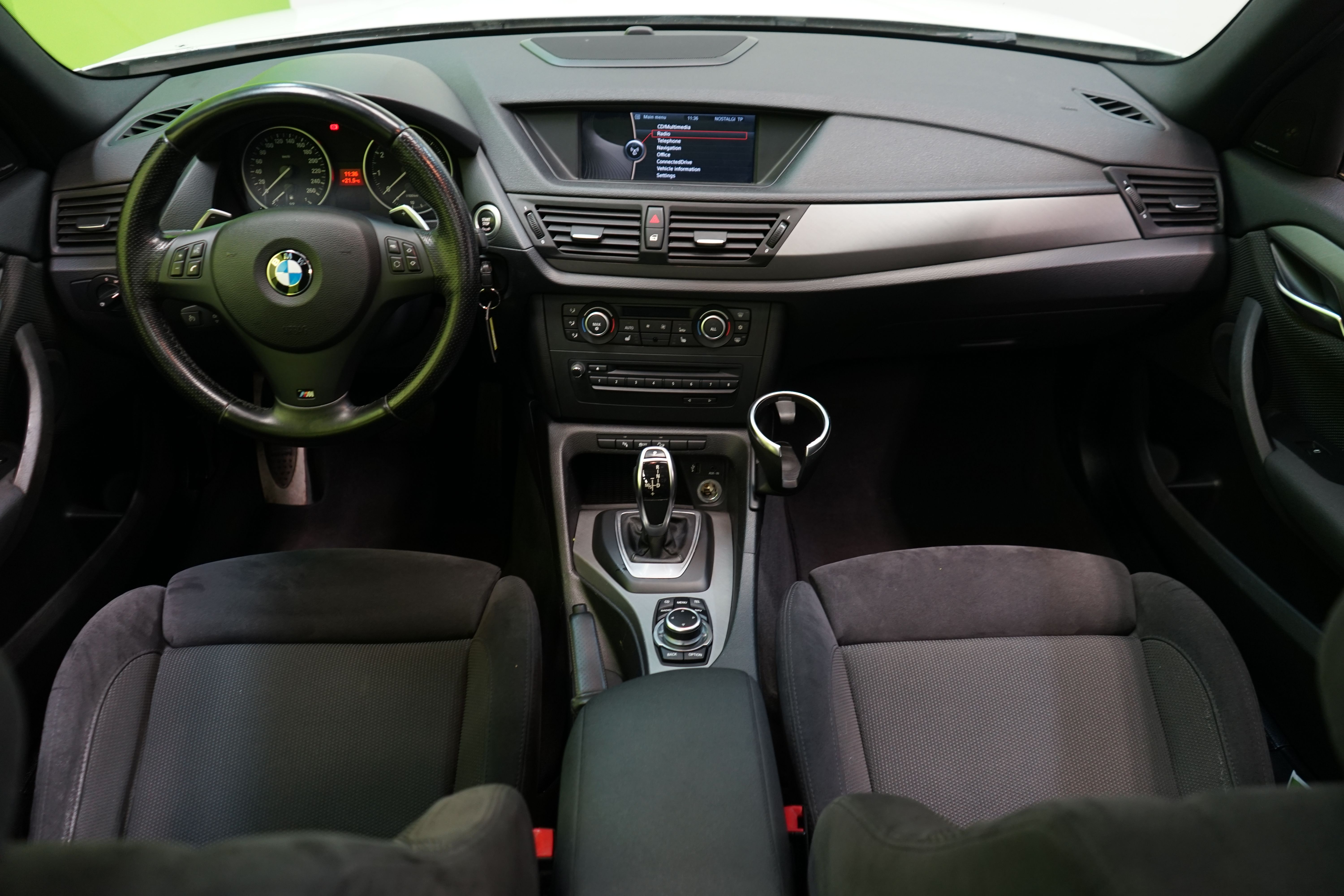 BMW X1 xDRIVE28i 180kW 2012, kuva 6/28