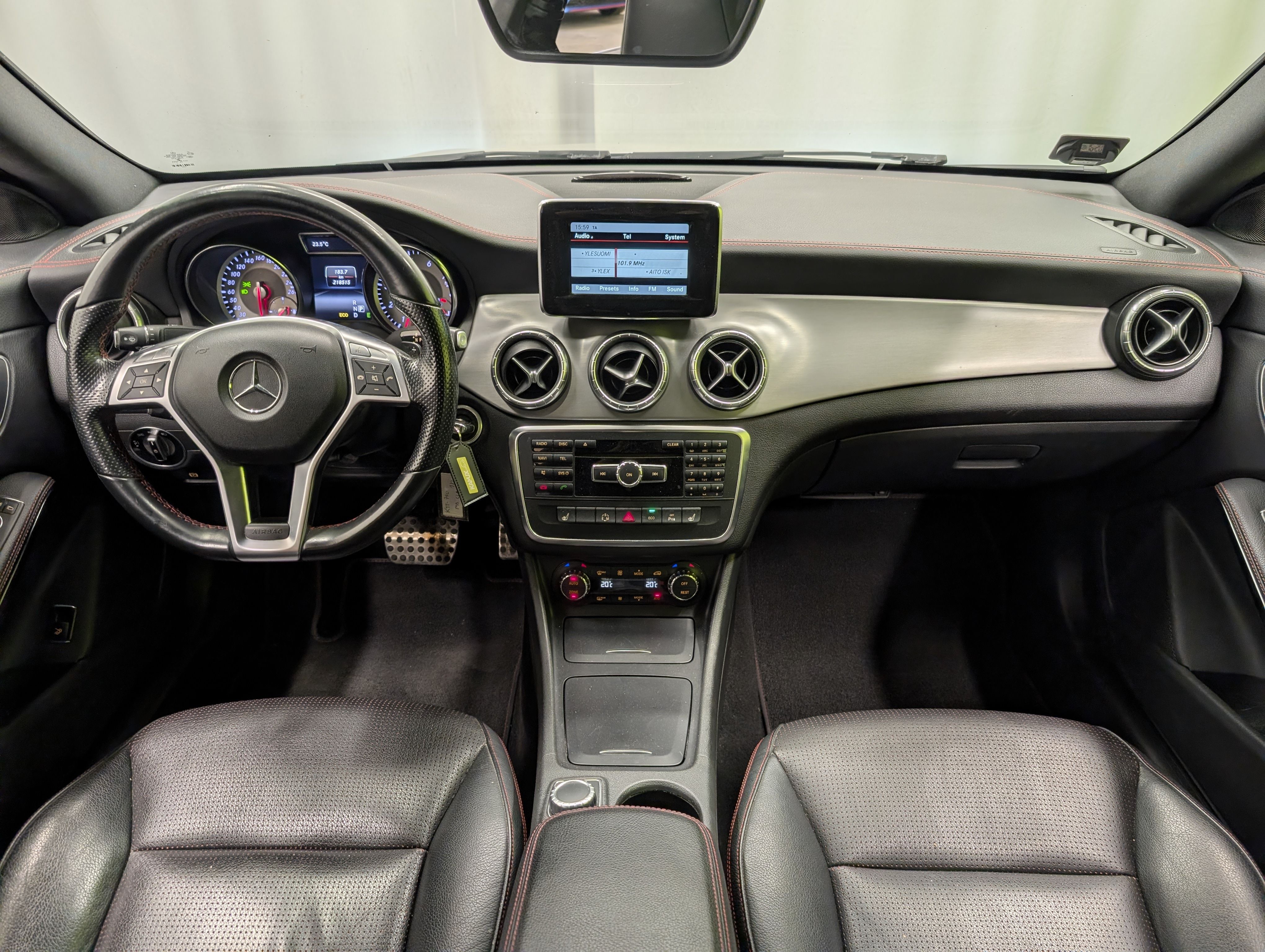 Mercedes-Benz CLA 200 BE A AMG 2015, kuva 6/21